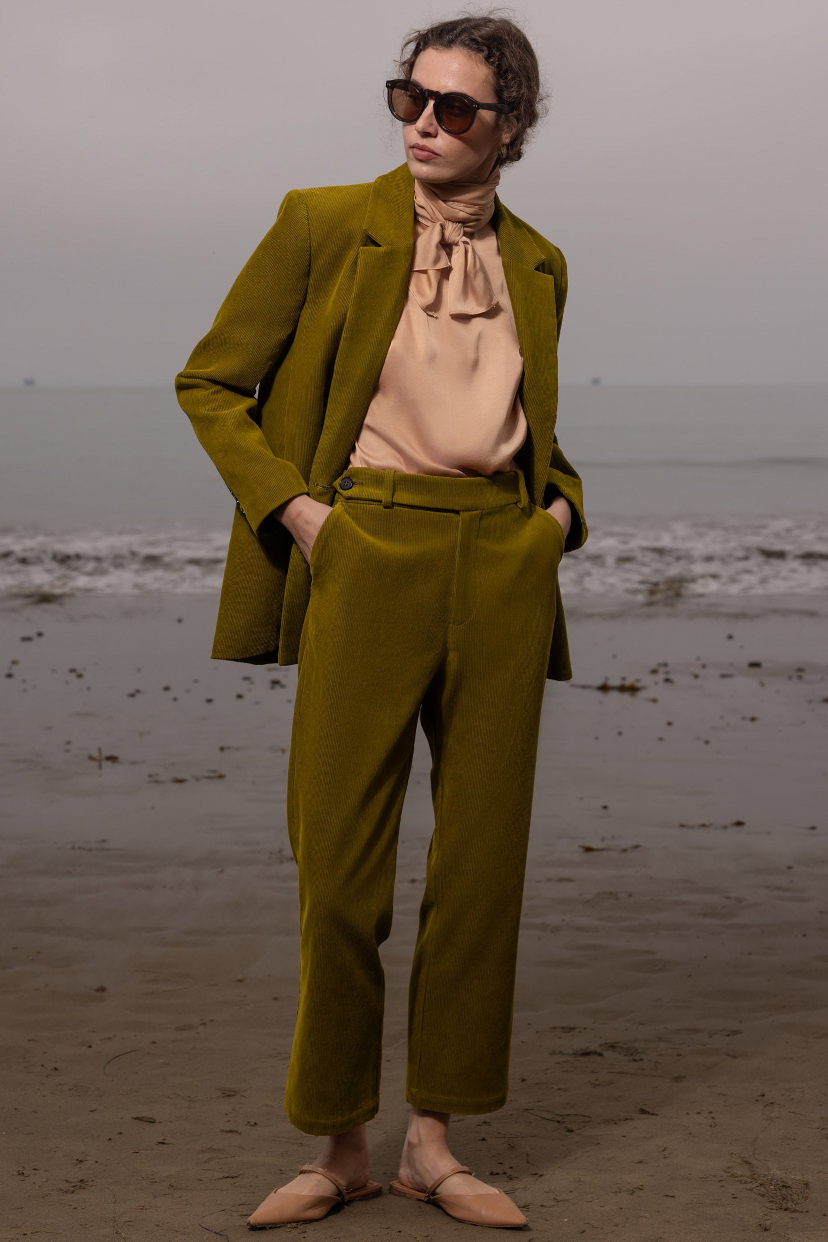 black zelda & straight pant in linen