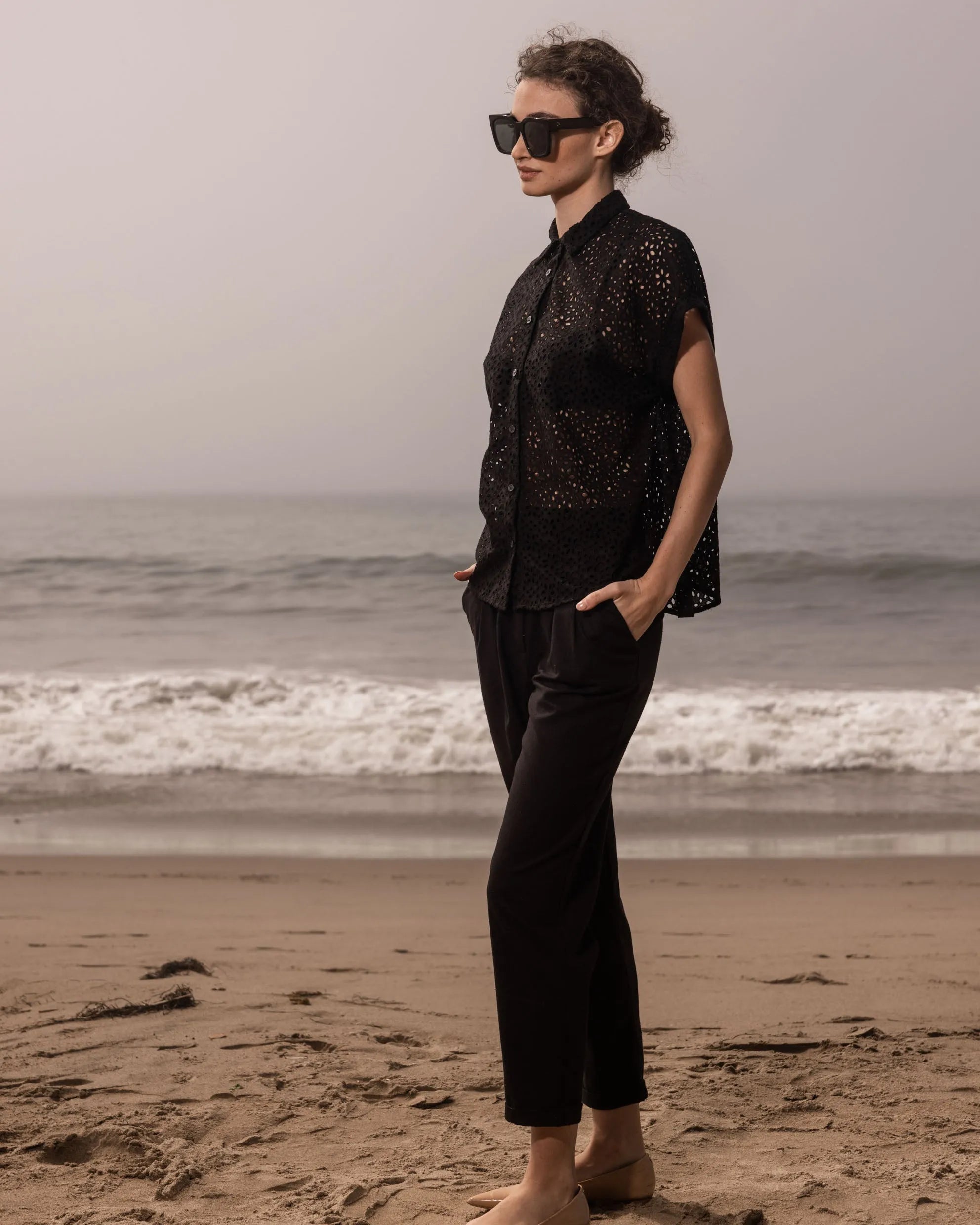 margo top and kaolin trouser black