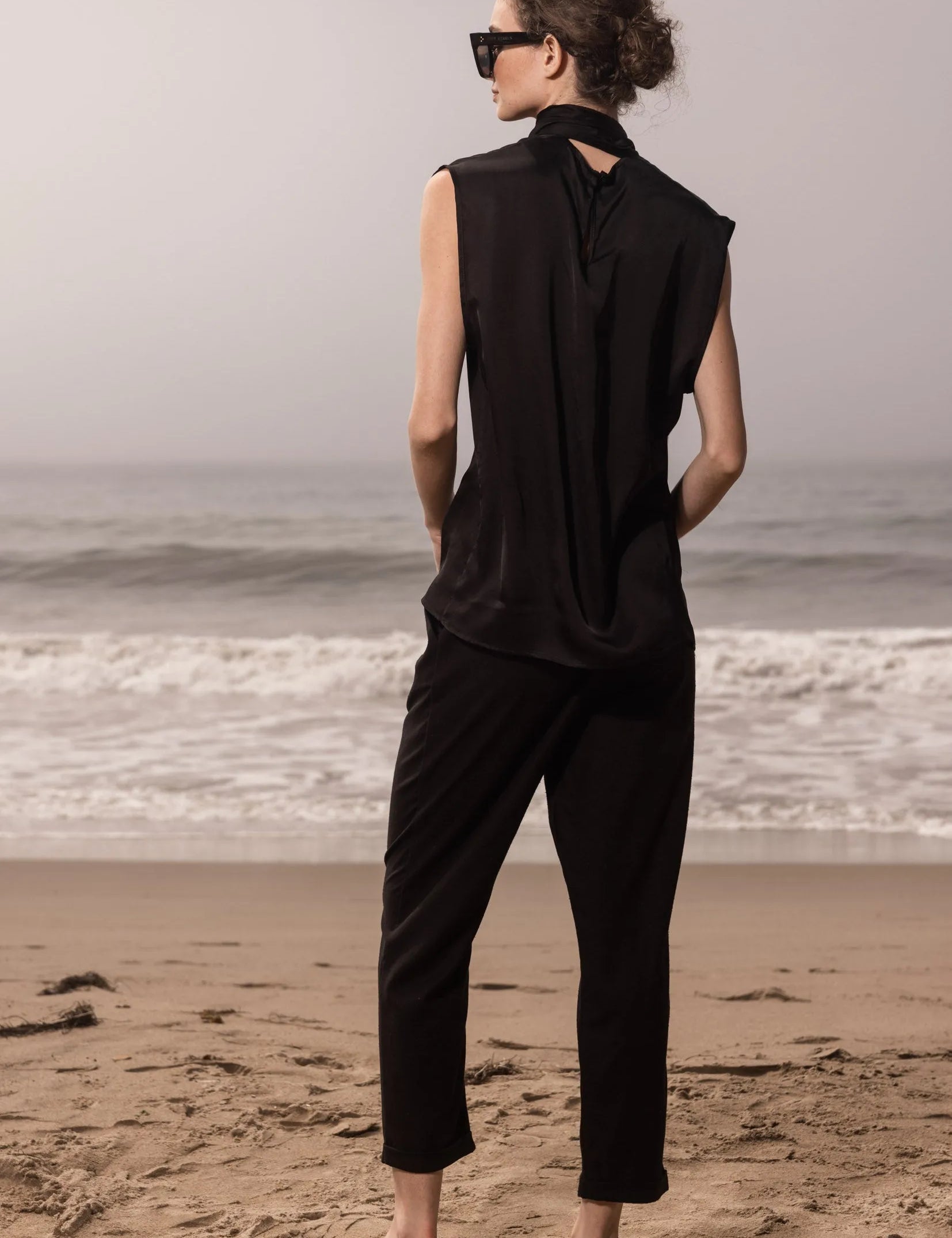 margo top and kaolin trouser black