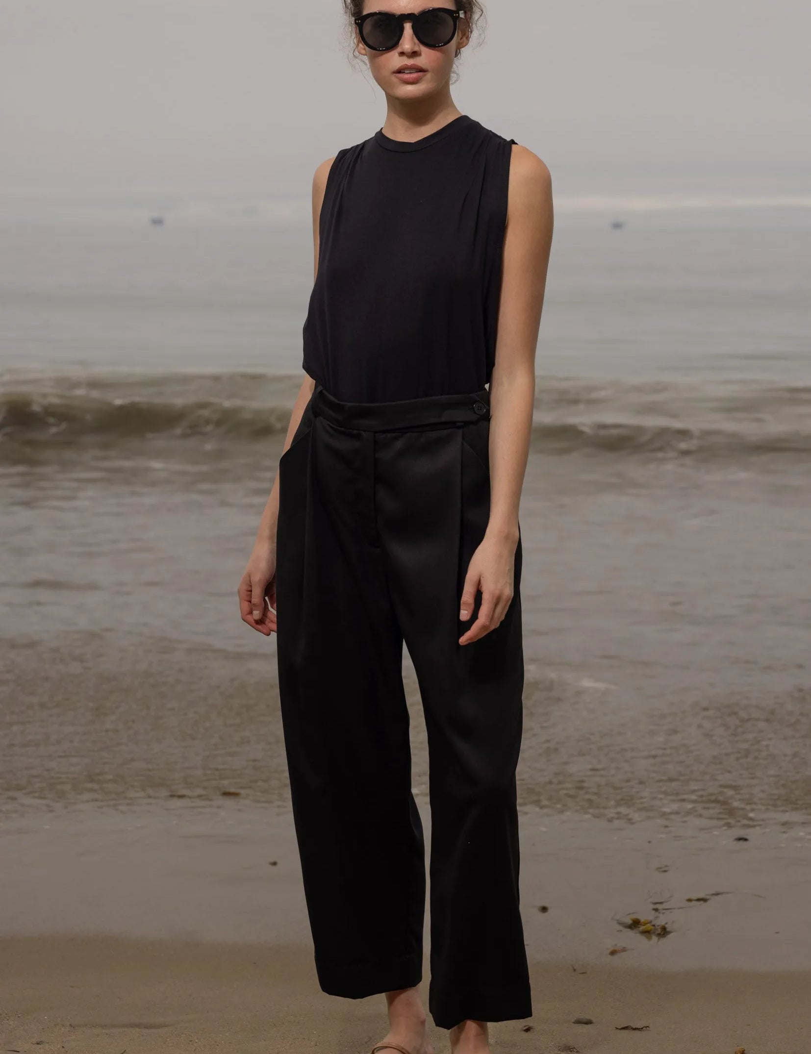 Expat Tank - Black - Heidi Merrick