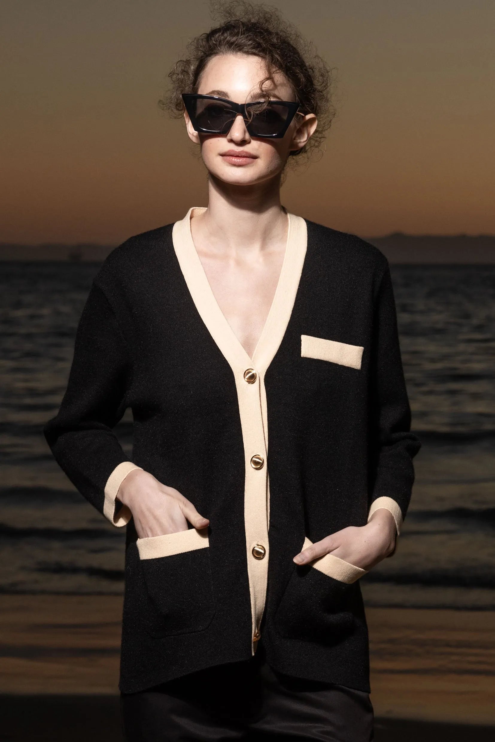 Finny Cardigan - Noir - Heidi Merrick