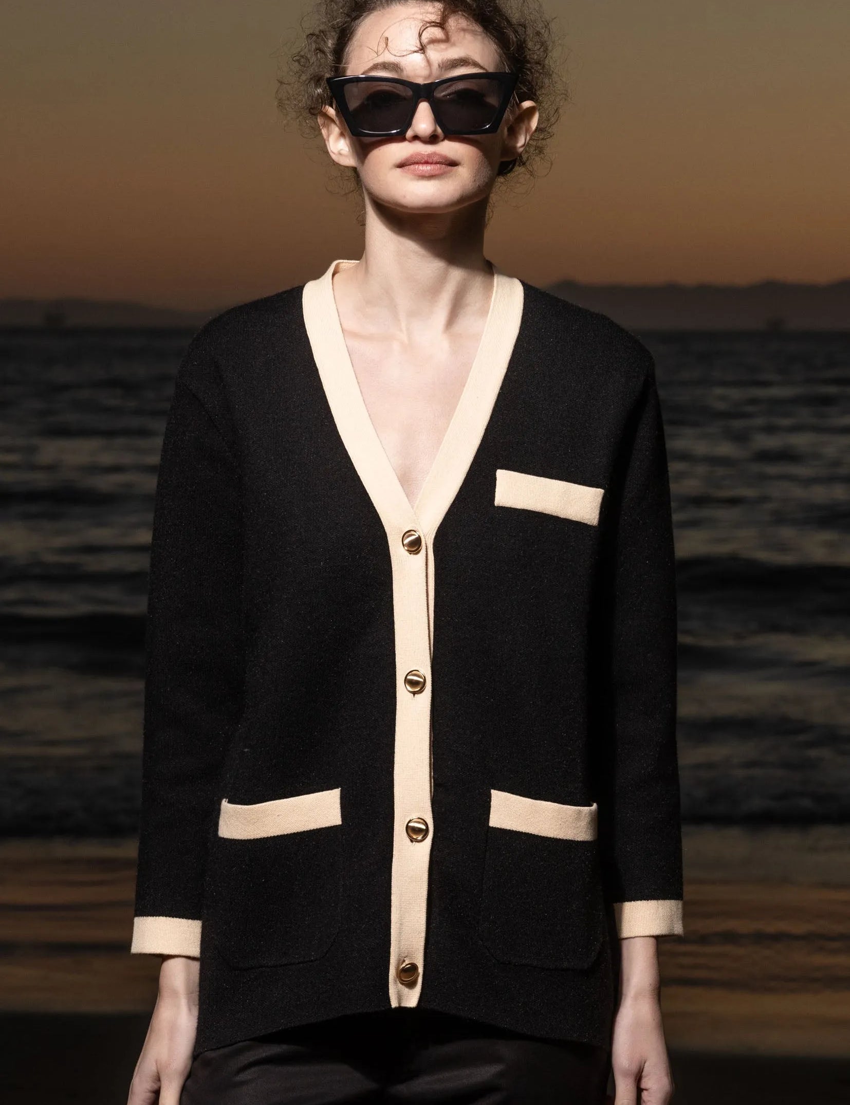 Finny Cardigan - Noir - Heidi Merrick
