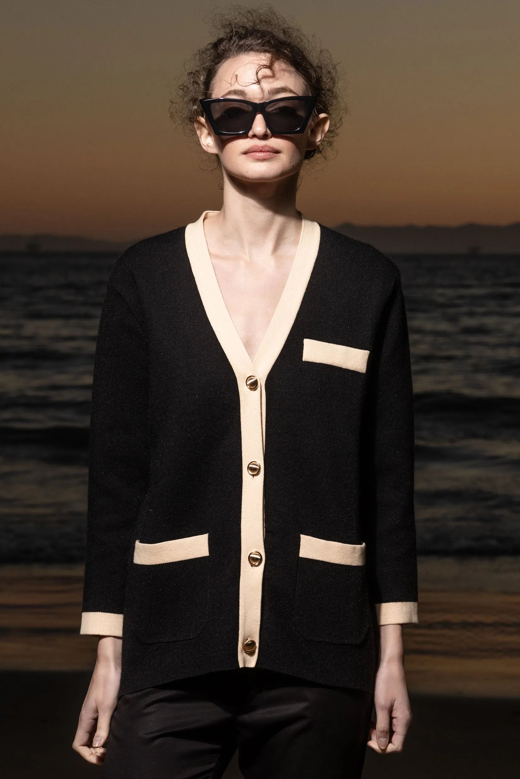 Finny Cardigan - Noir - Heidi Merrick