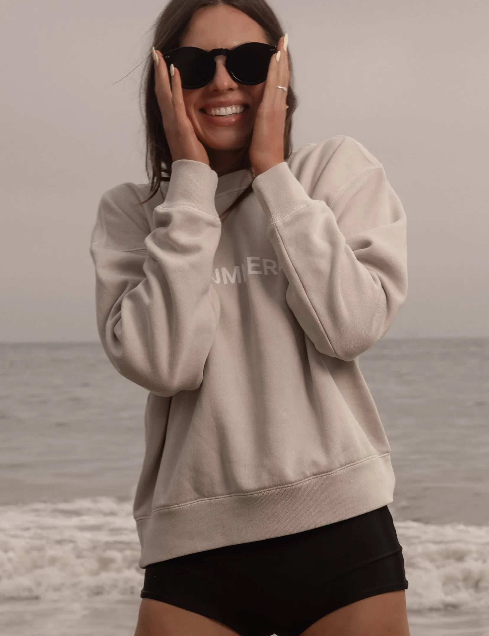 SRF SUMMERLAND Classic Crewneck - Faded Cream - Heidi Merrick