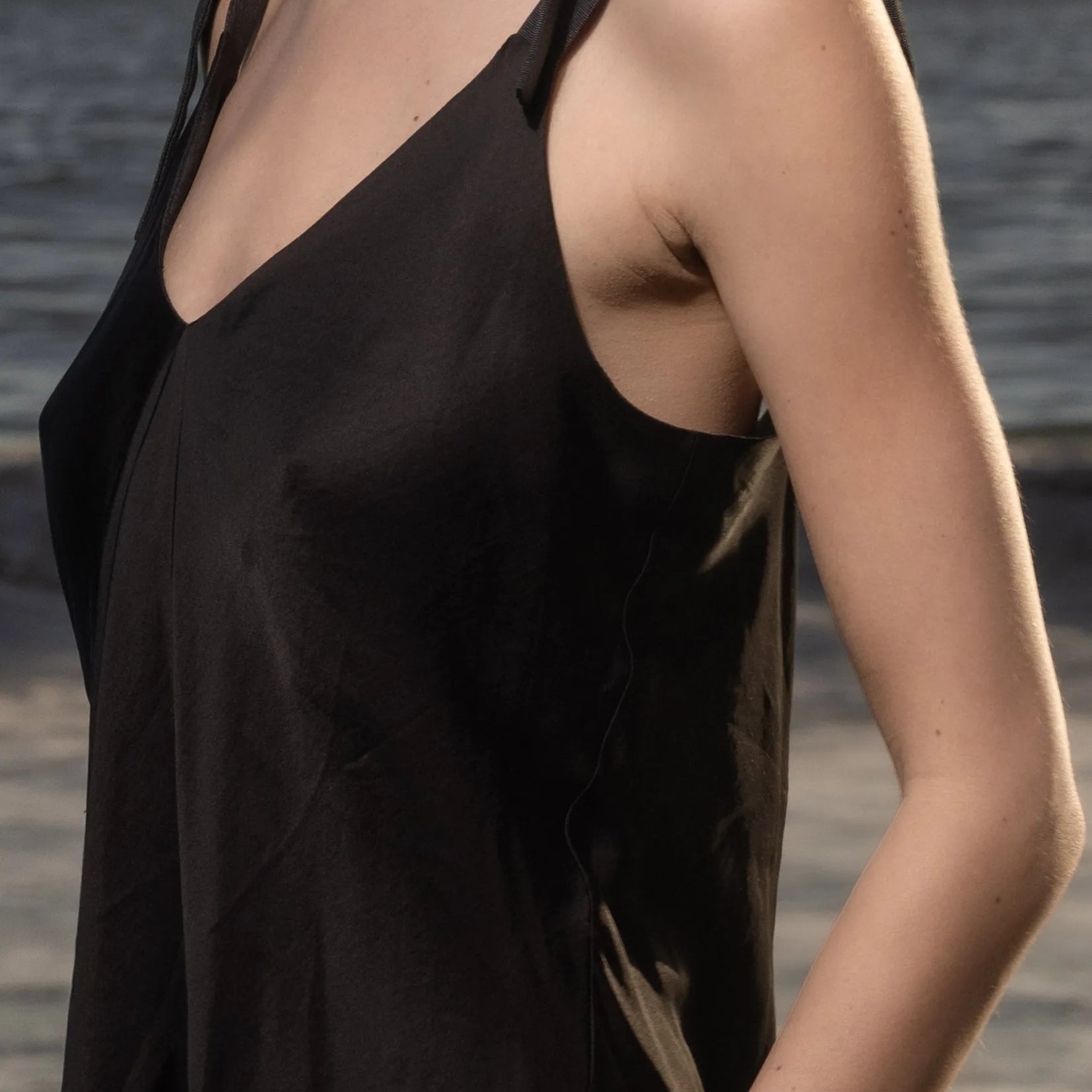 Caraco Top - Noir - Heidi Merrick