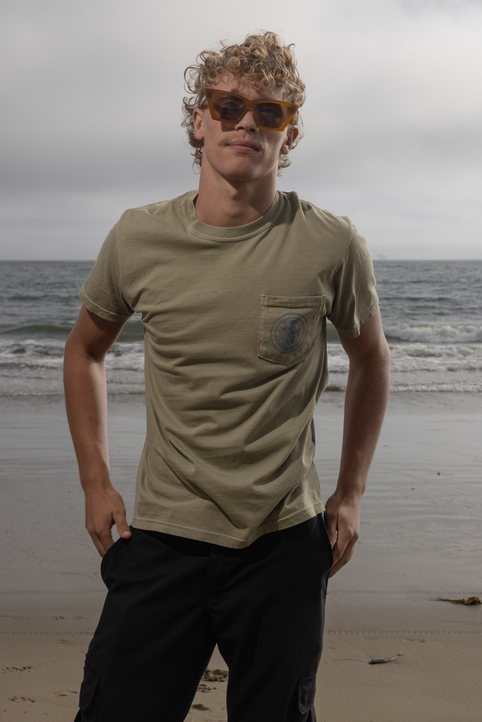 SRF Guy Tee - Dusty Sand - Heidi Merrick