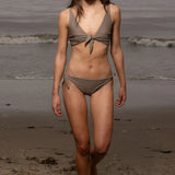 Terry Bottom - Great White - Heidi Merrick