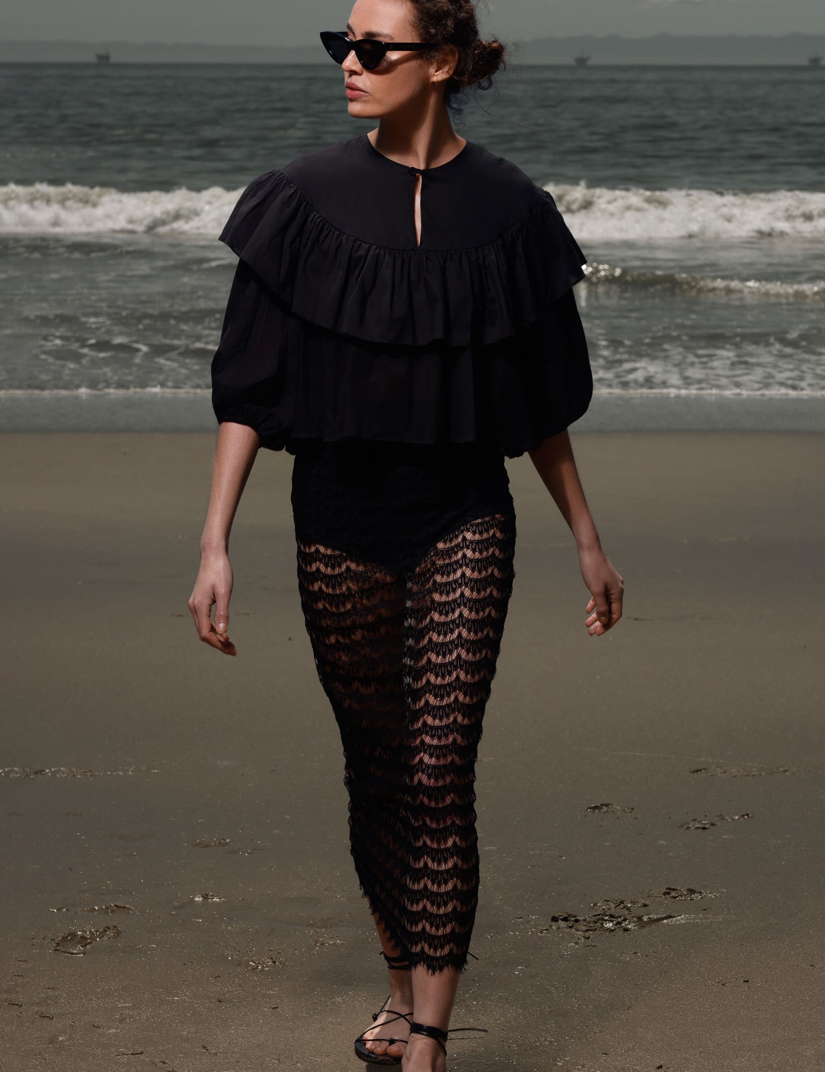 Moon Top - Noir - Heidi Merrick