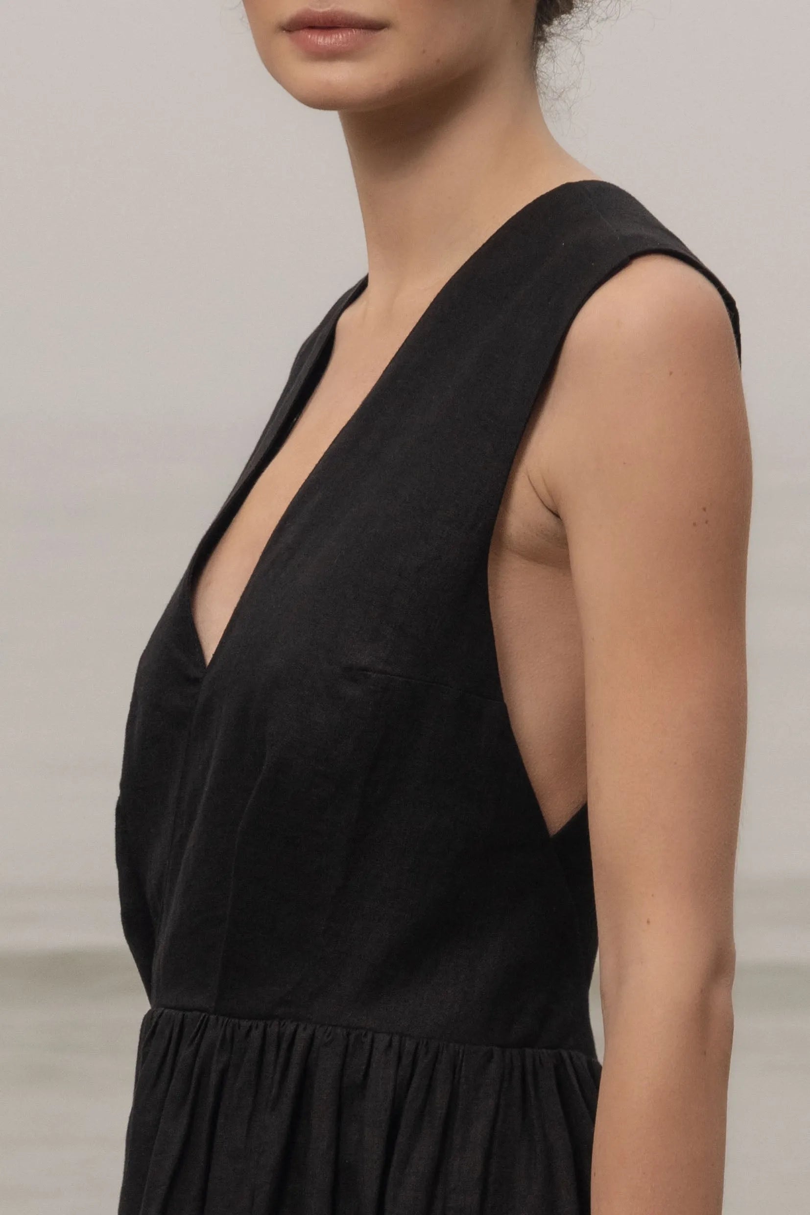 Corsica Dress - Noir Tissue Linen - Heidi Merrick