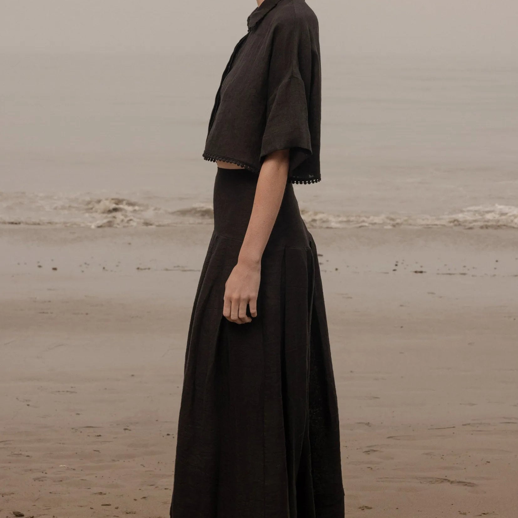 Marbella Skirt - Noir Tissue Linen - Heidi Merrick