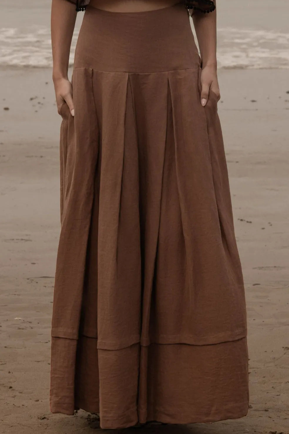 Marbella Skirt - Sable Tissue Linen - Heidi Merrick