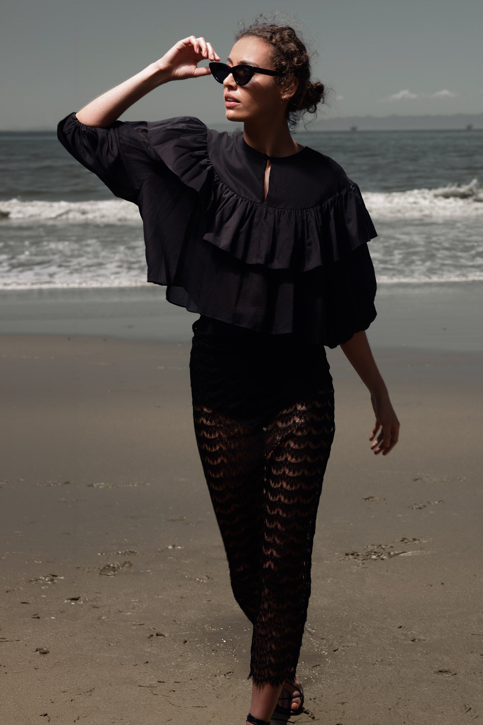 Moon Top - Noir - Heidi Merrick