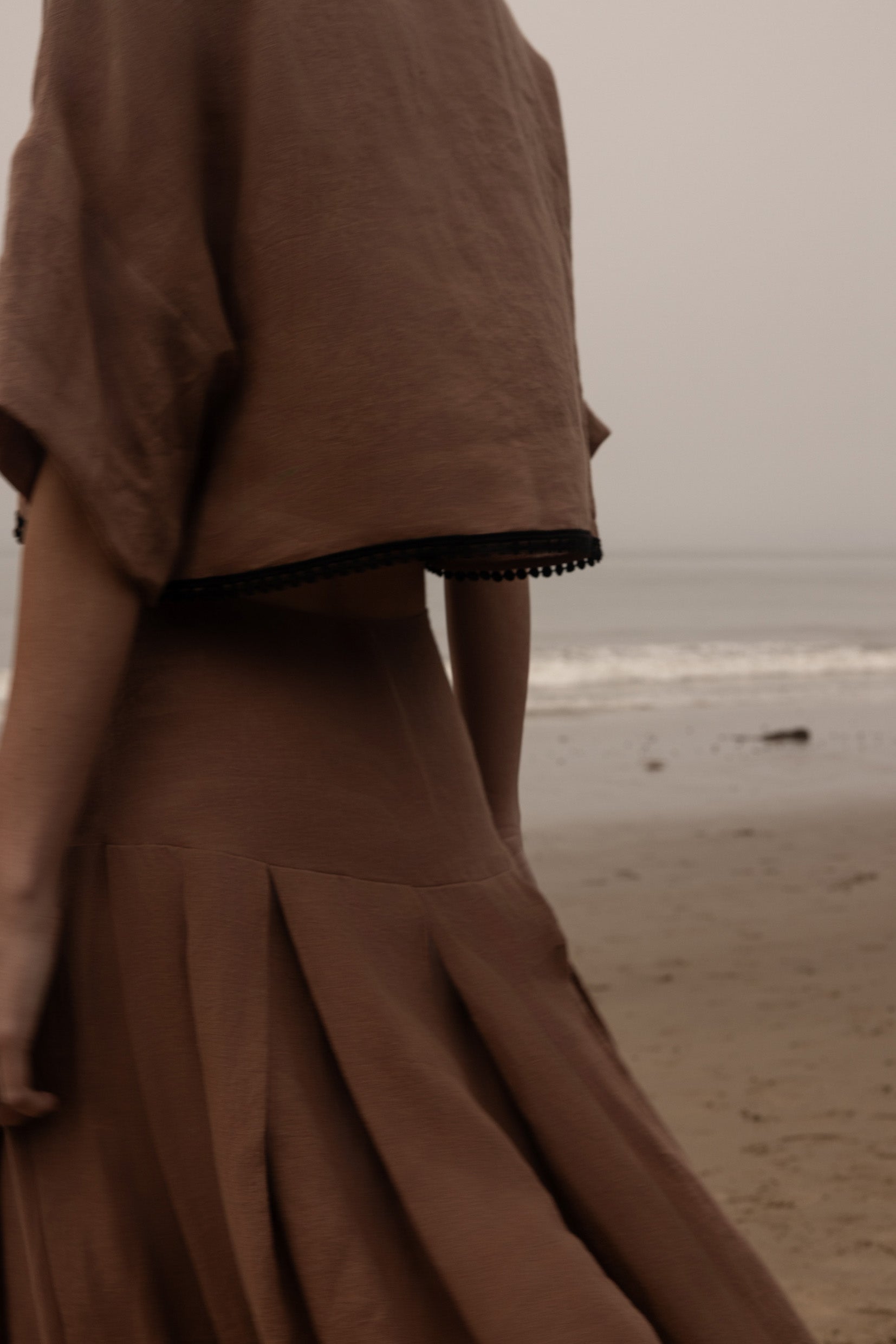 Castella Top - Sable Tissue Linen - Heidi Merrick