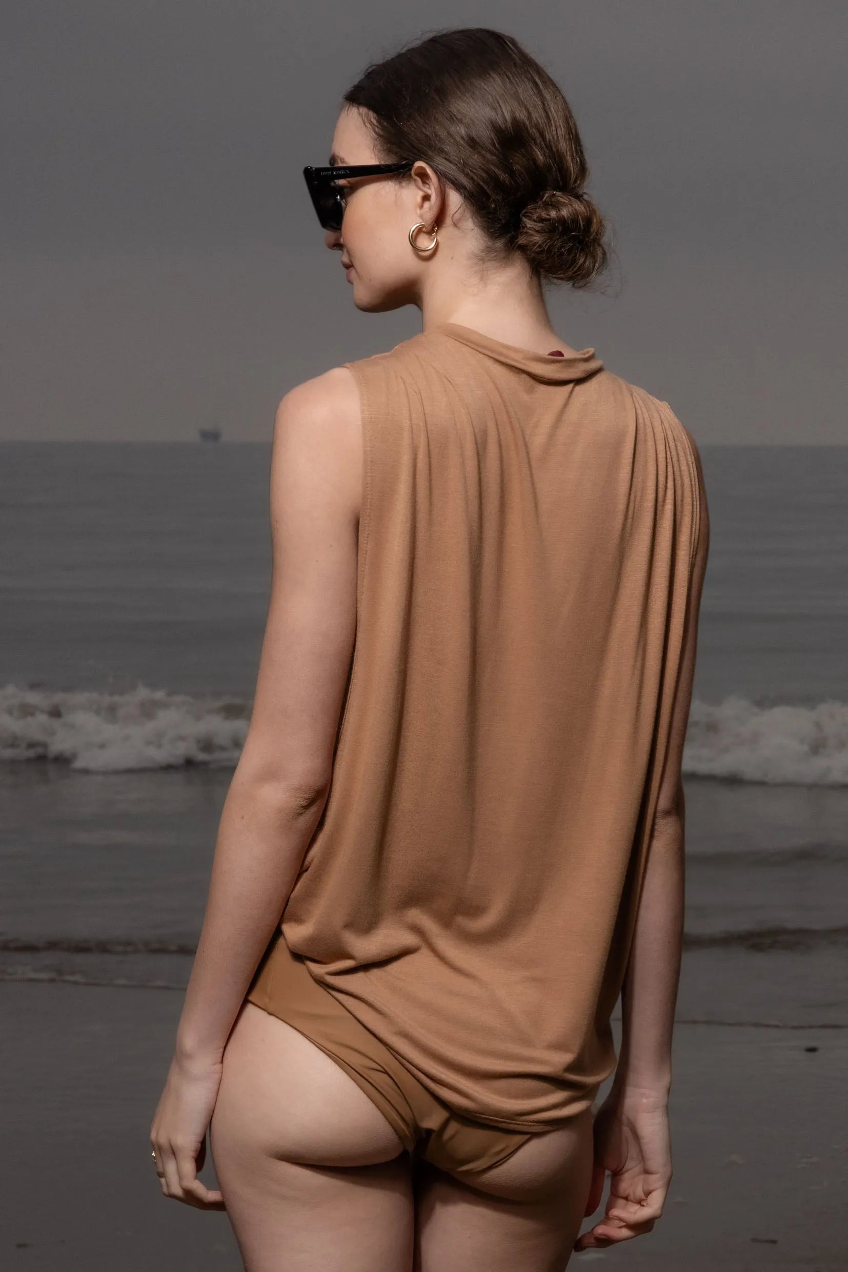 Expat Tank - Dune - Heidi Merrick