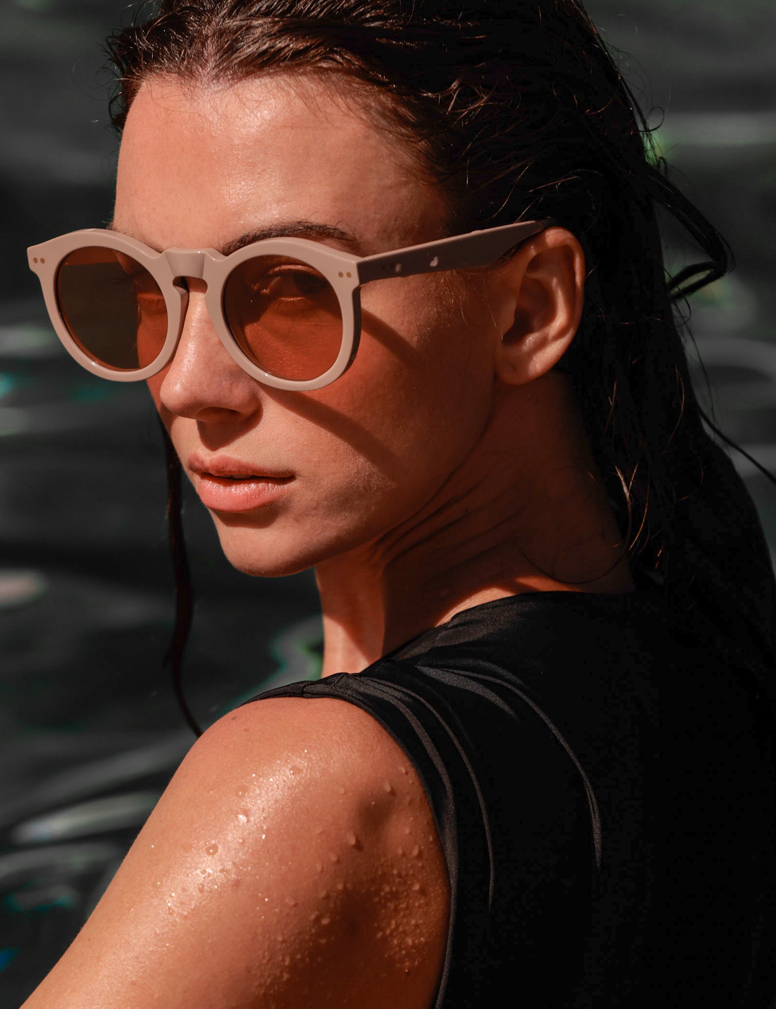Ex-Pat Frame - Sable - Heidi Merrick
