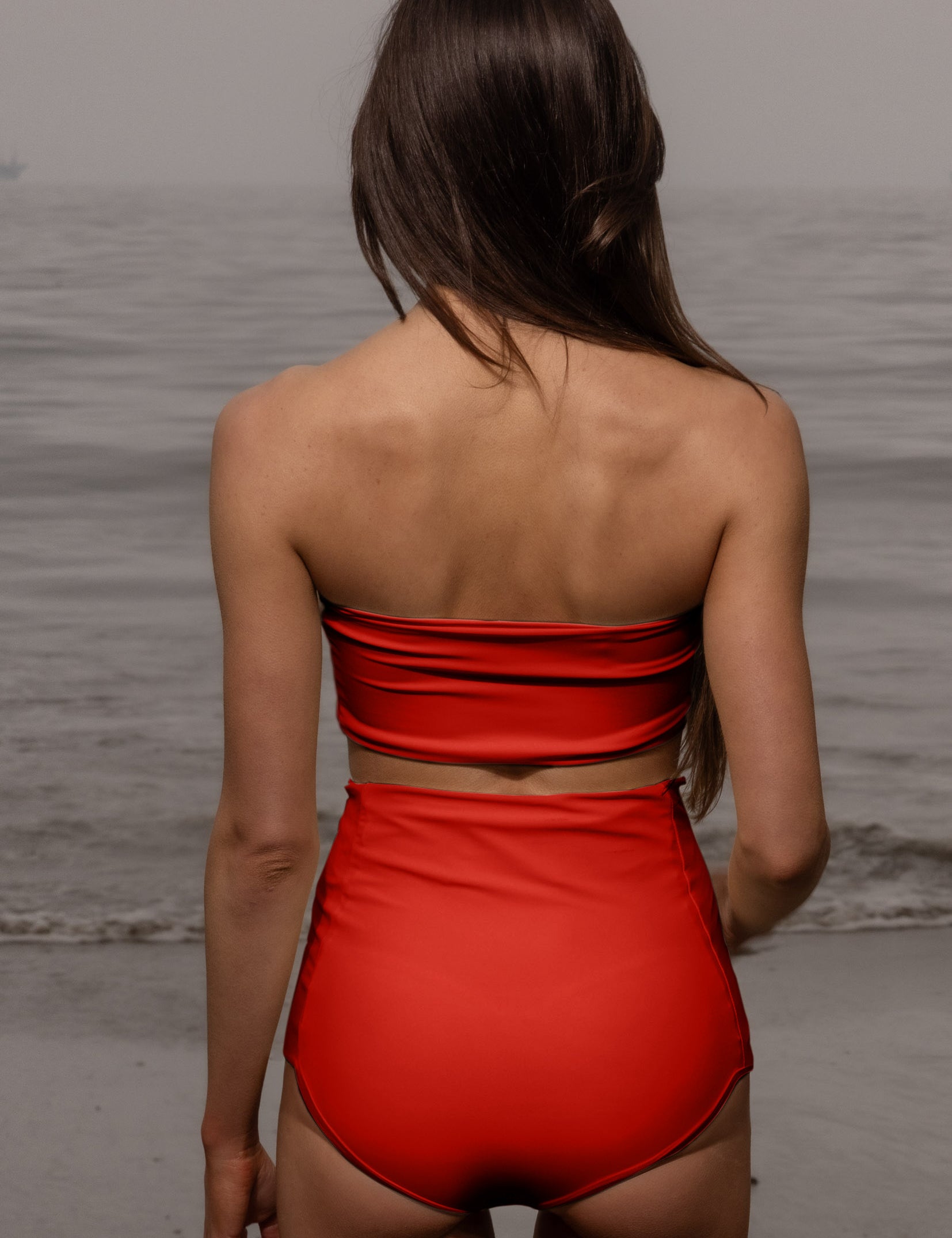 Vicent Top - Vermilion - Heidi Merrick