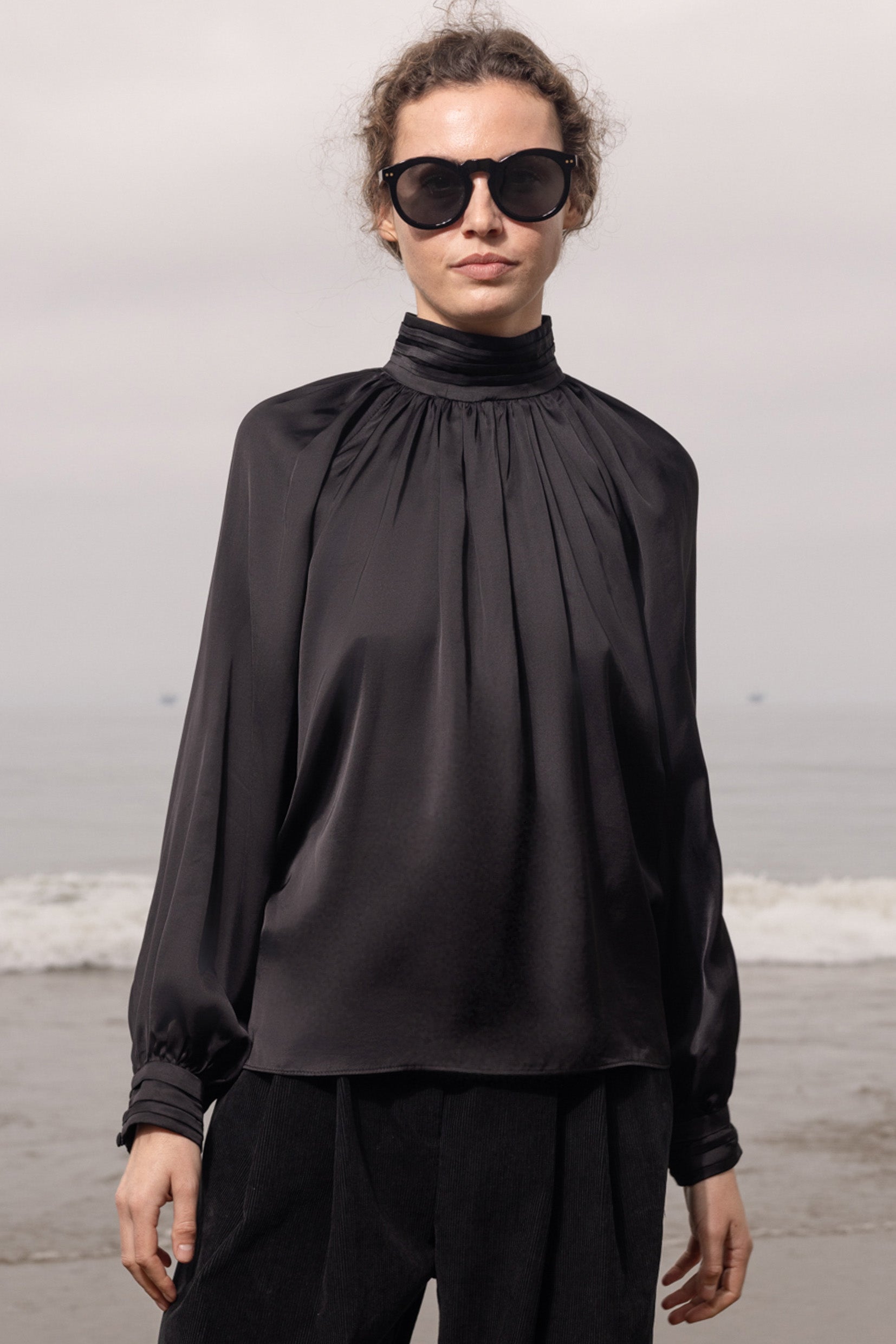 Letter Blouse - Noir - Heidi Merrick