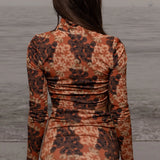 Vicent Bottom - Chalked Palm - Heidi Merrick