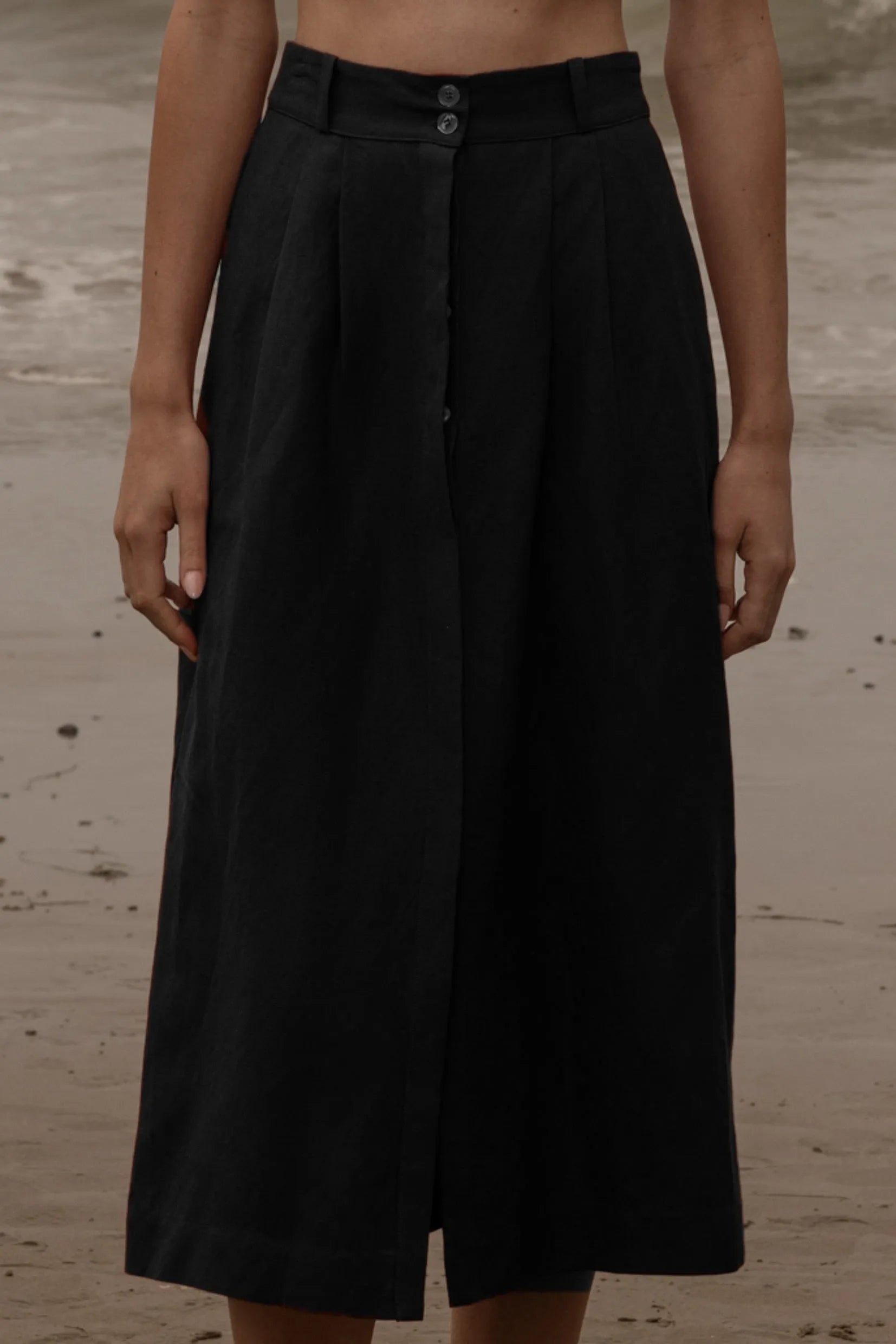 Camille Skirt - Noir Silk & Hemp - Heidi Merrick
