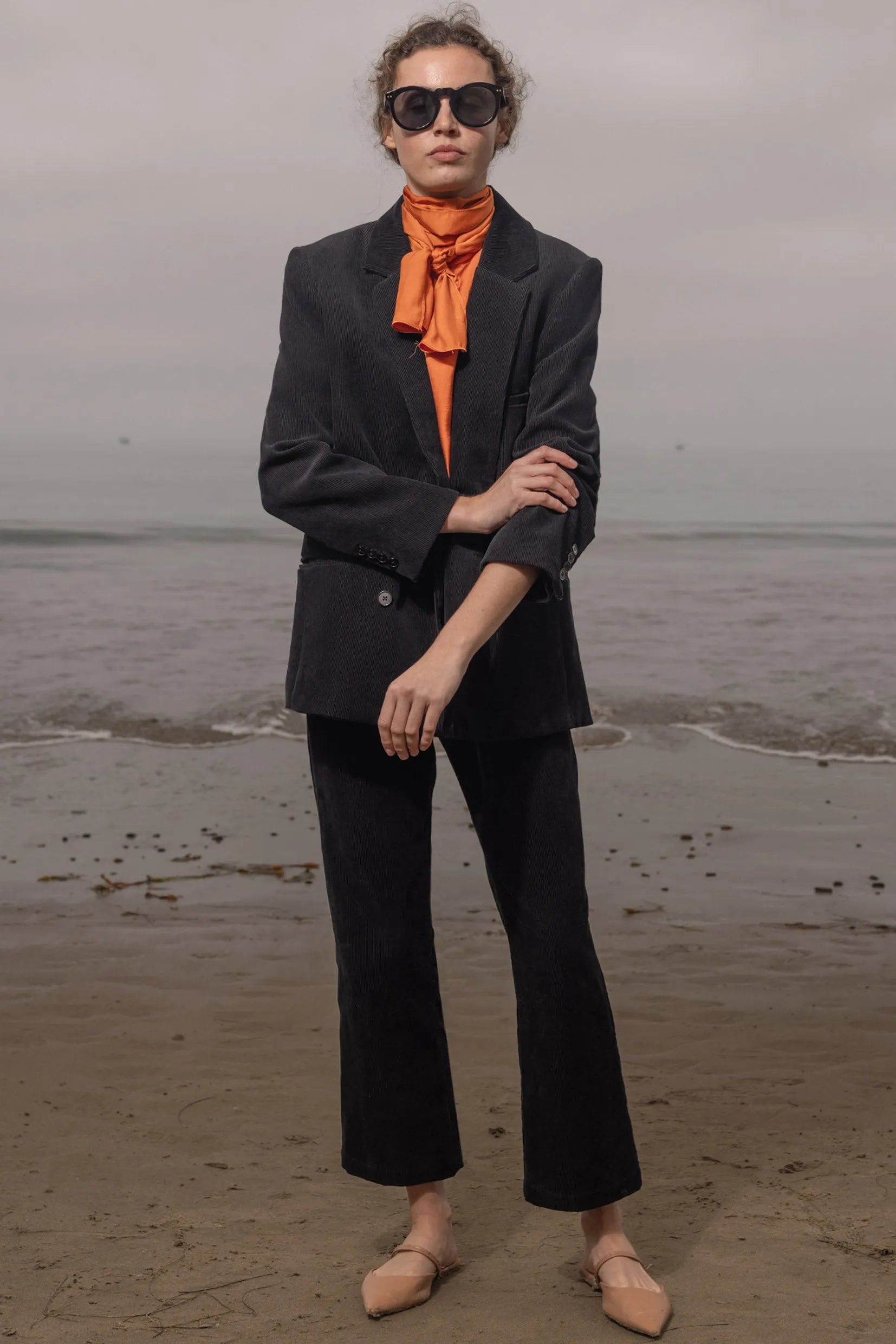 Francoise Blazer - Noir Corduroy - Heidi Merrick