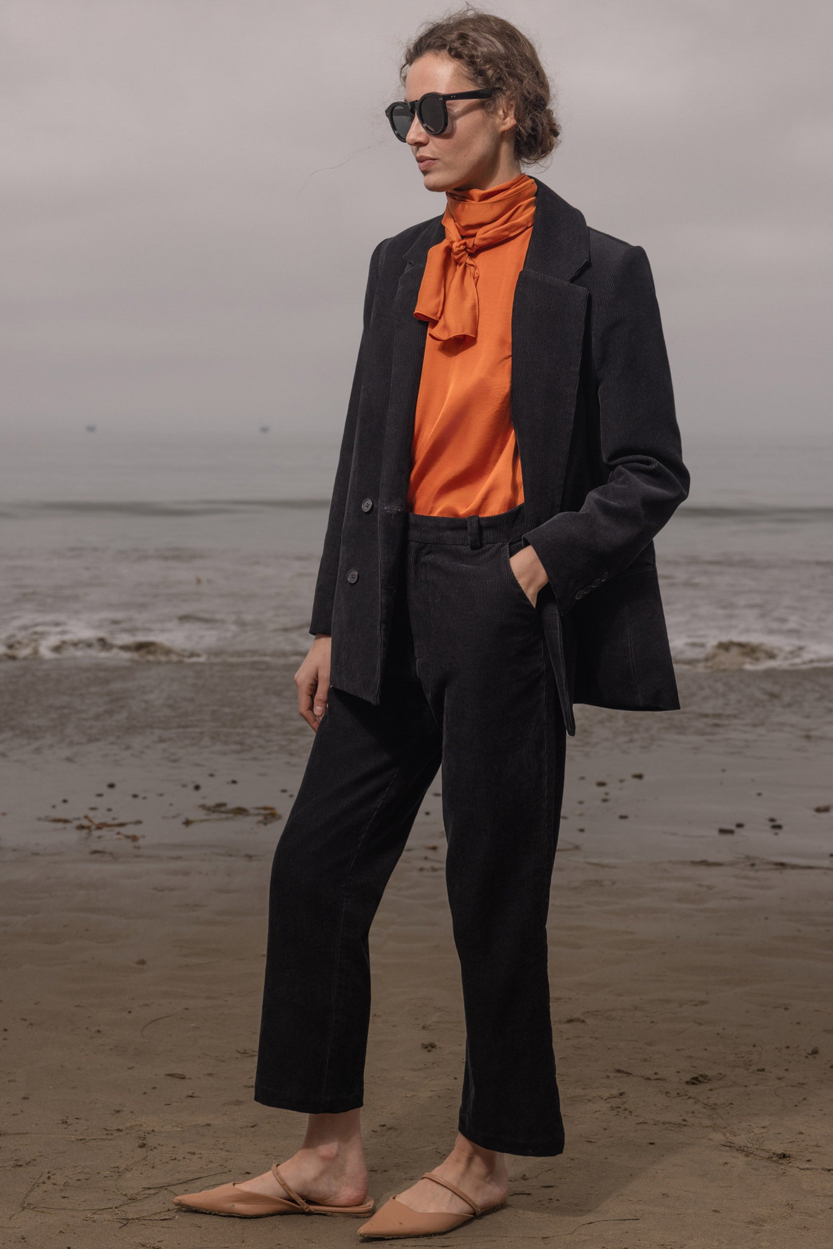 Francoise Blazer - Noir Corduroy - Heidi Merrick