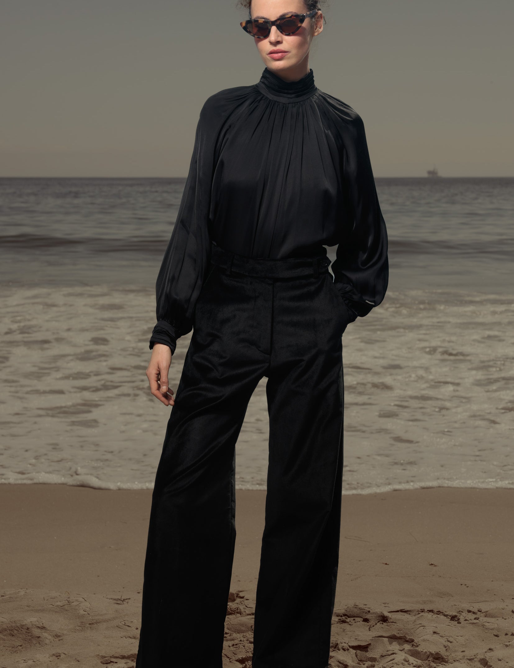 Alix Pant - Noir Velvet - Heidi Merrick