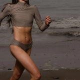 Henri Bottom - Great White - Heidi Merrick