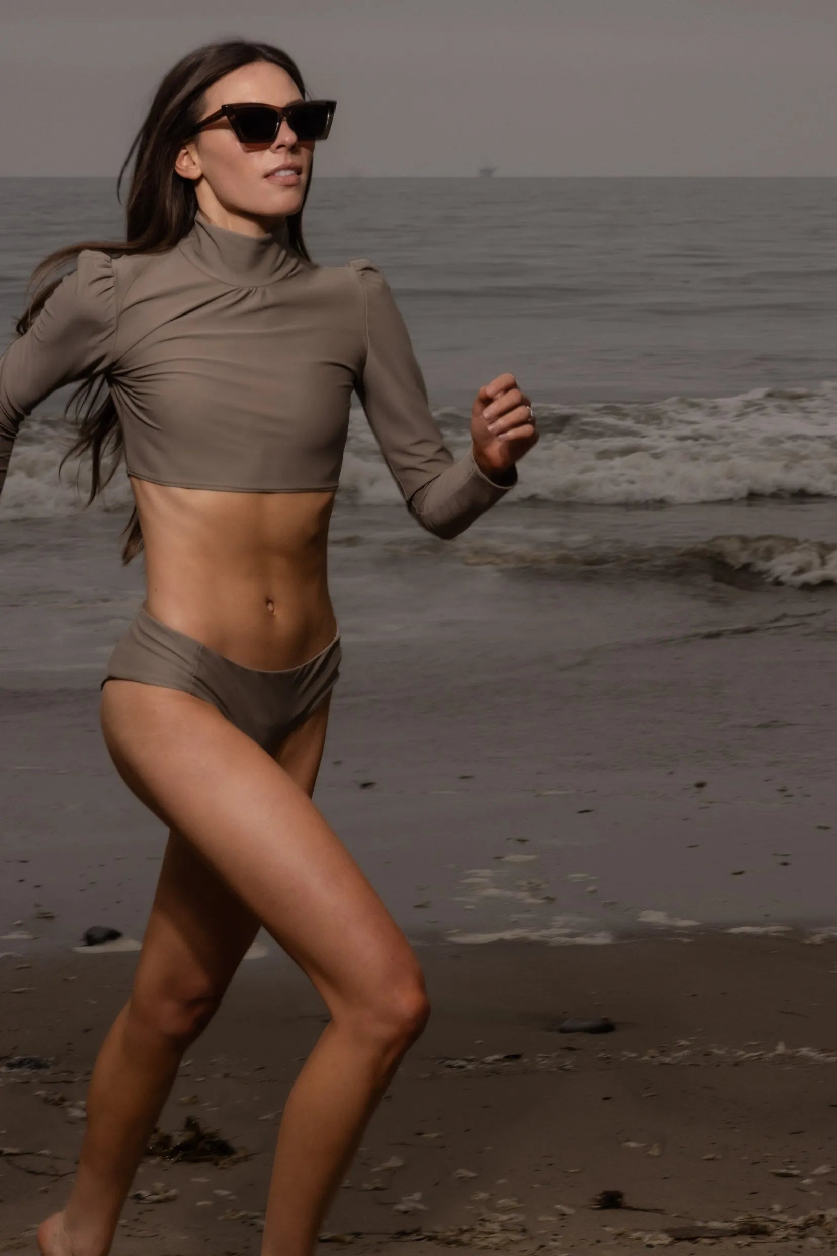 Henri Bottom - Great White - Heidi Merrick