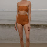 Vicent Top - Tiger Shark - Heidi Merrick