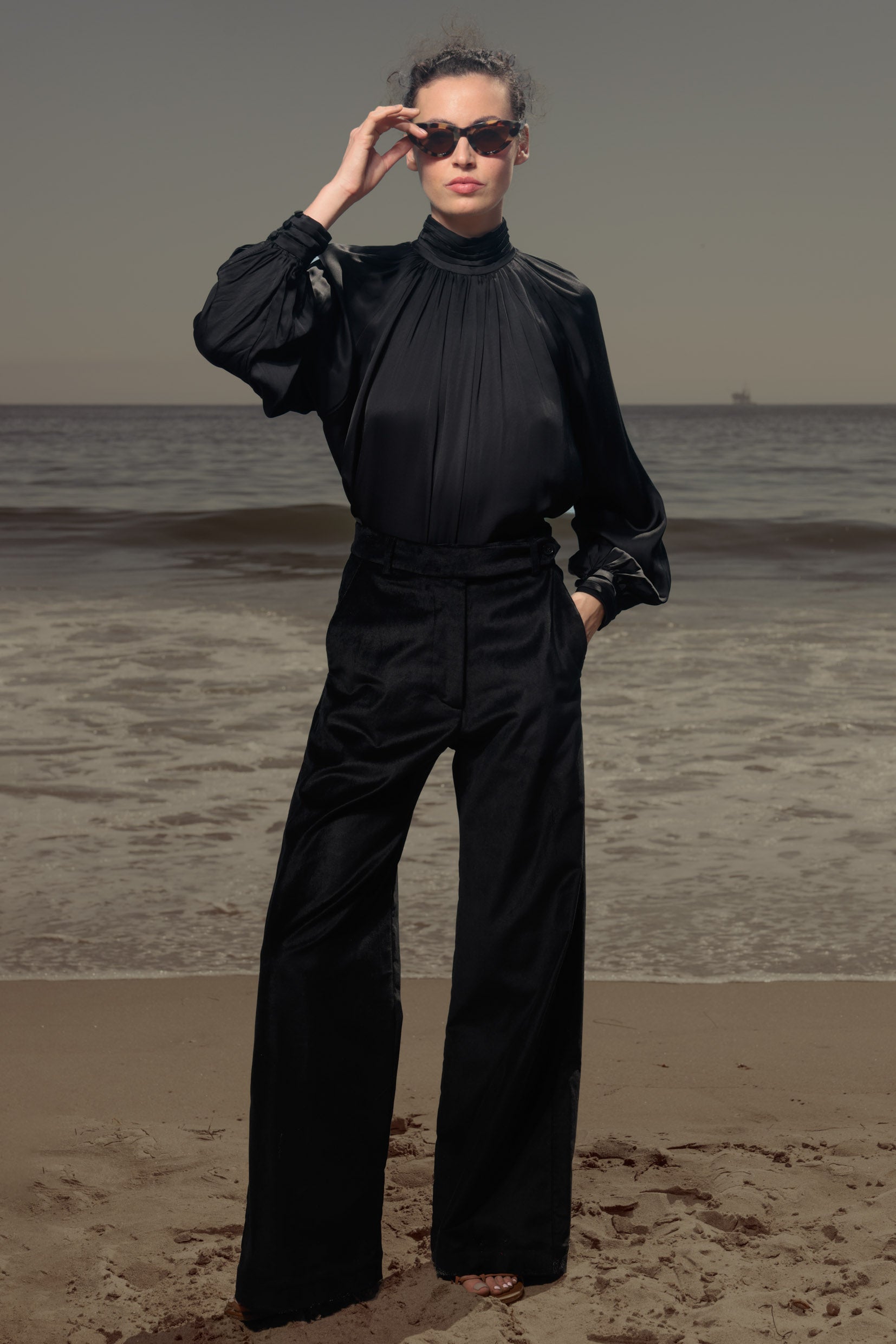 Alix Pant - Noir Velvet - Heidi Merrick