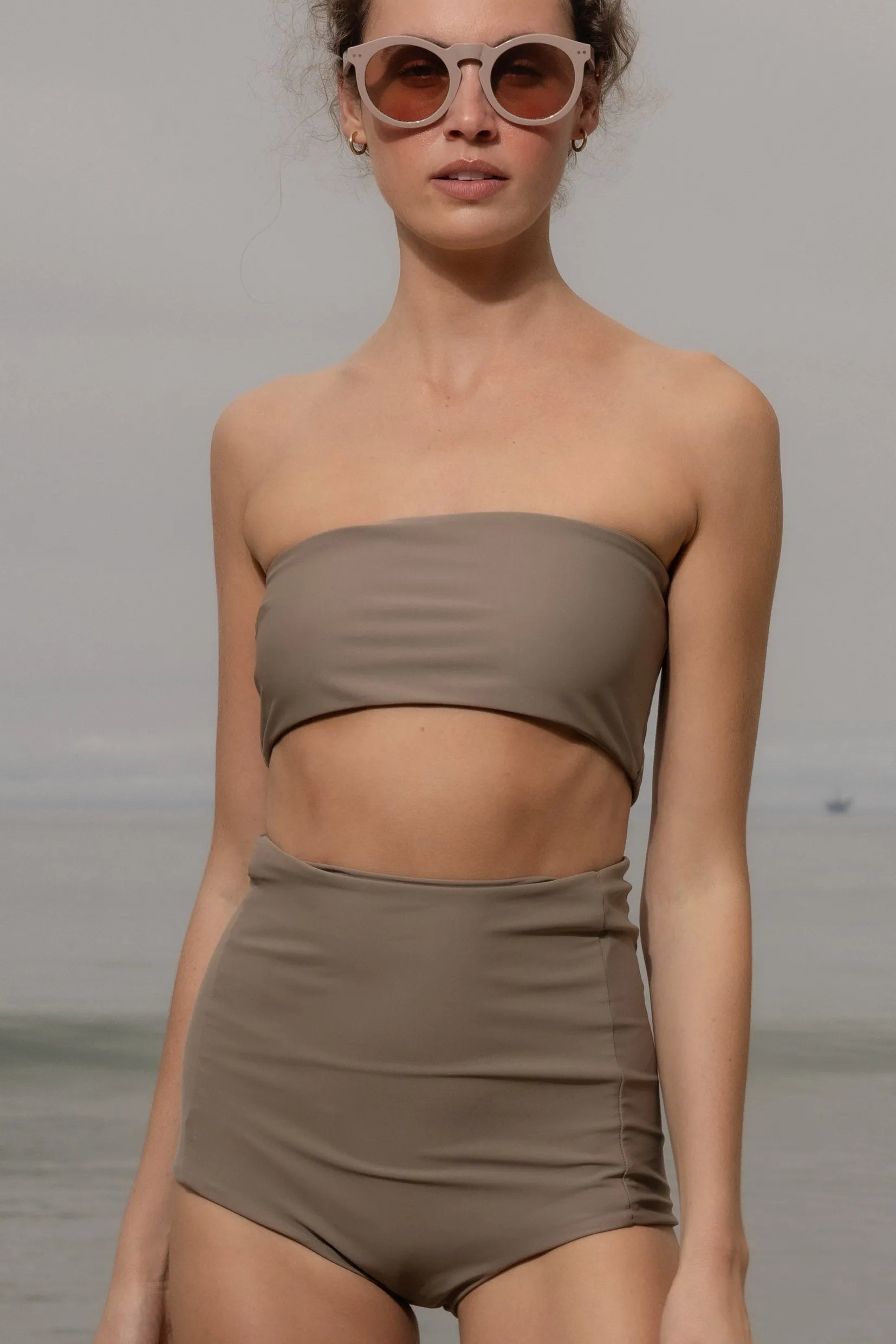 Vicent Bottom - Great White - Heidi Merrick