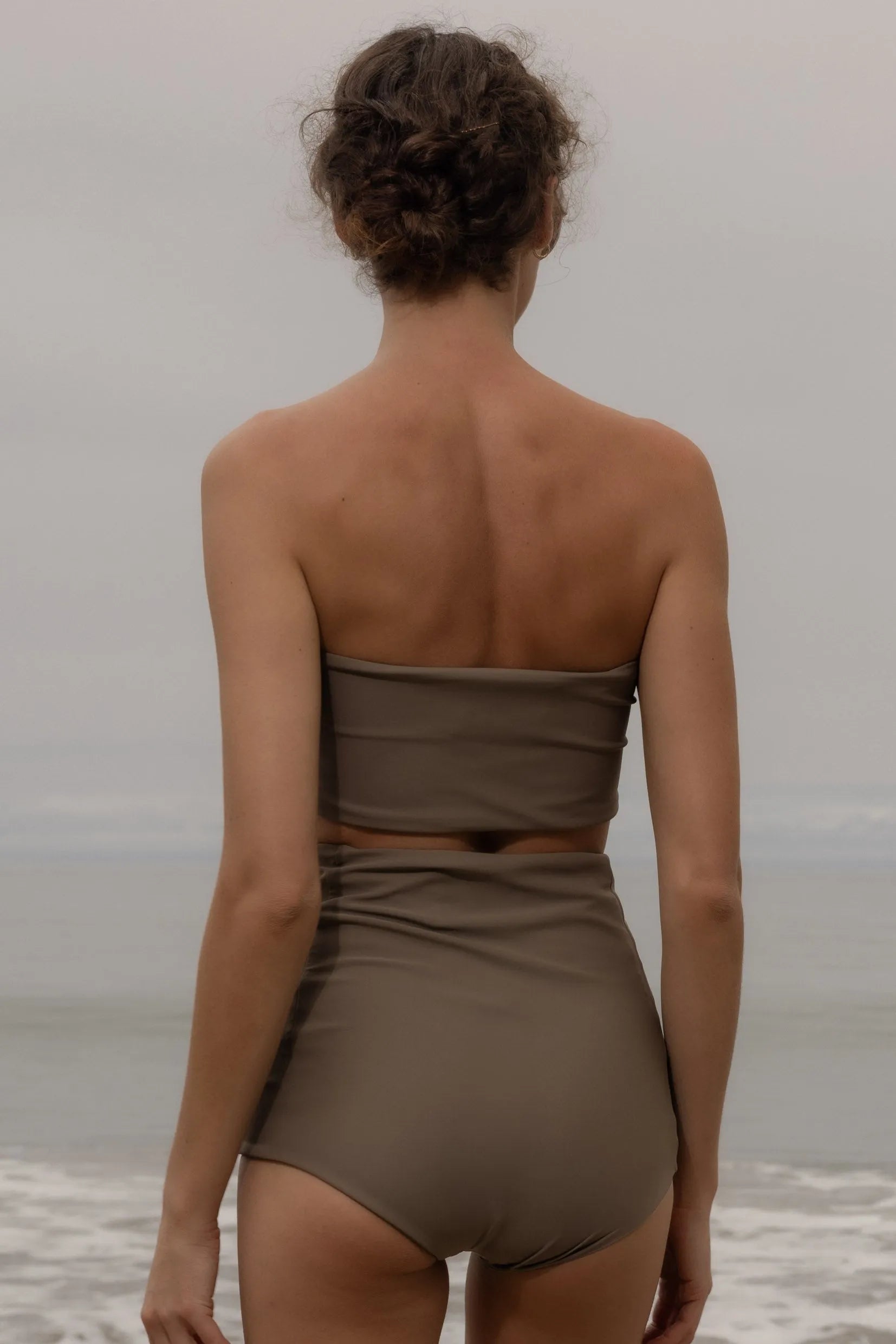 Vicent Bottom - Great White - Heidi Merrick