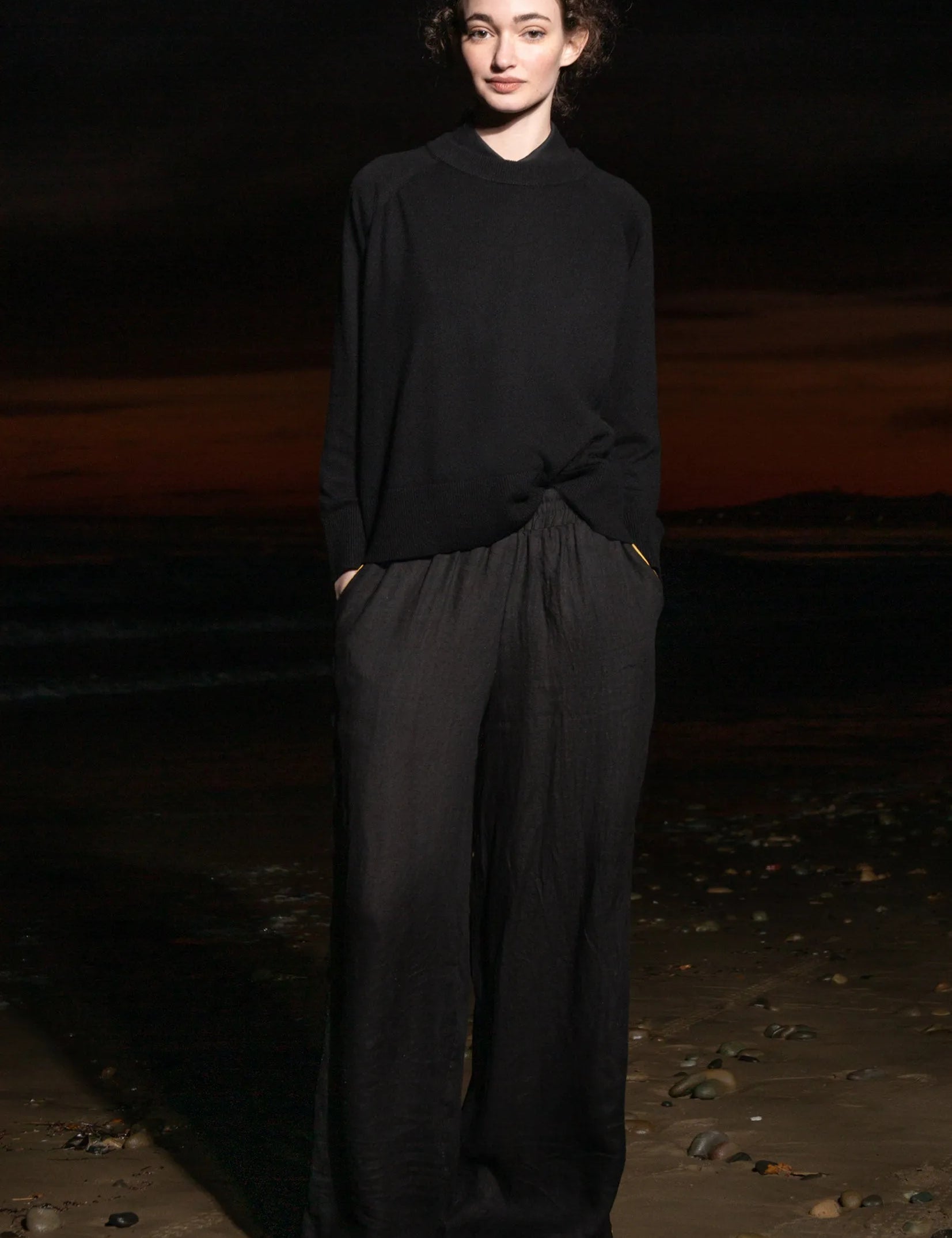 Sahara Pant - Noir Tissue Linen - Heidi Merrick