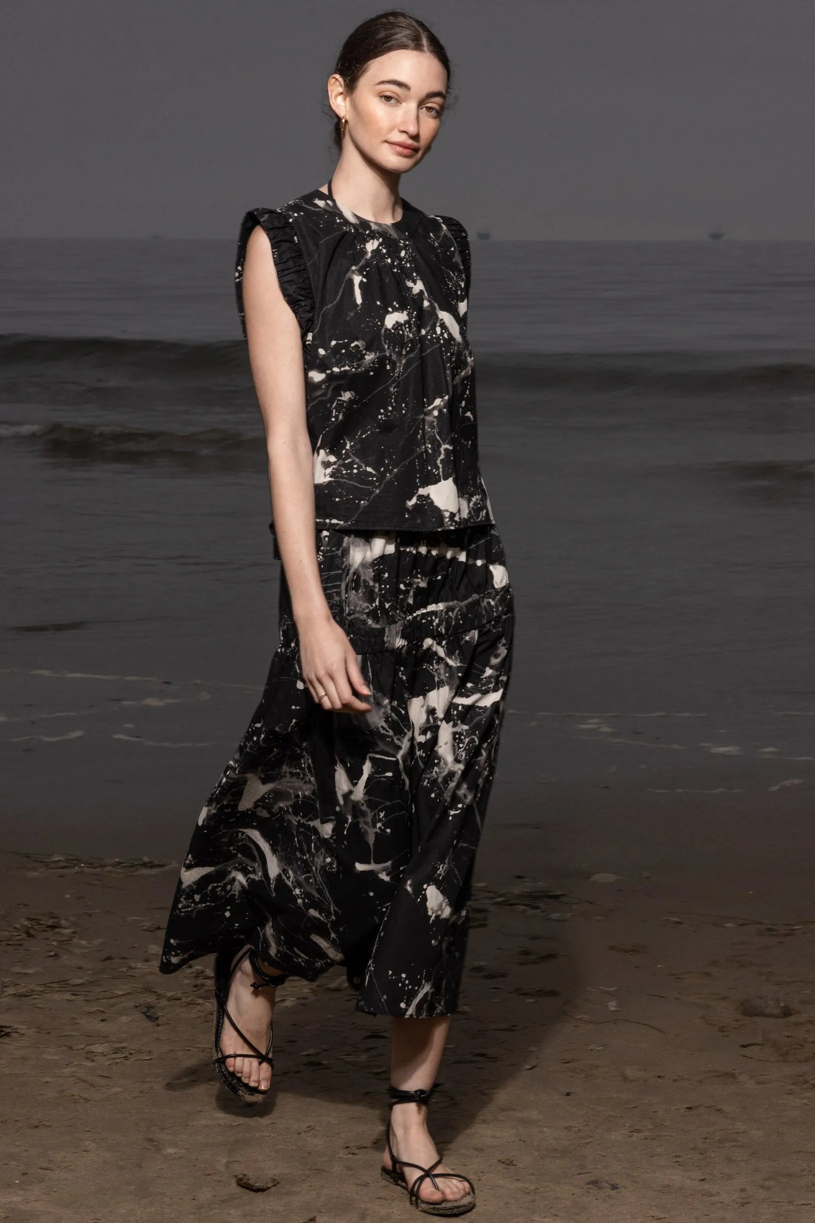 Enzo Skirt - Inghua Shirting - Heidi Merrick