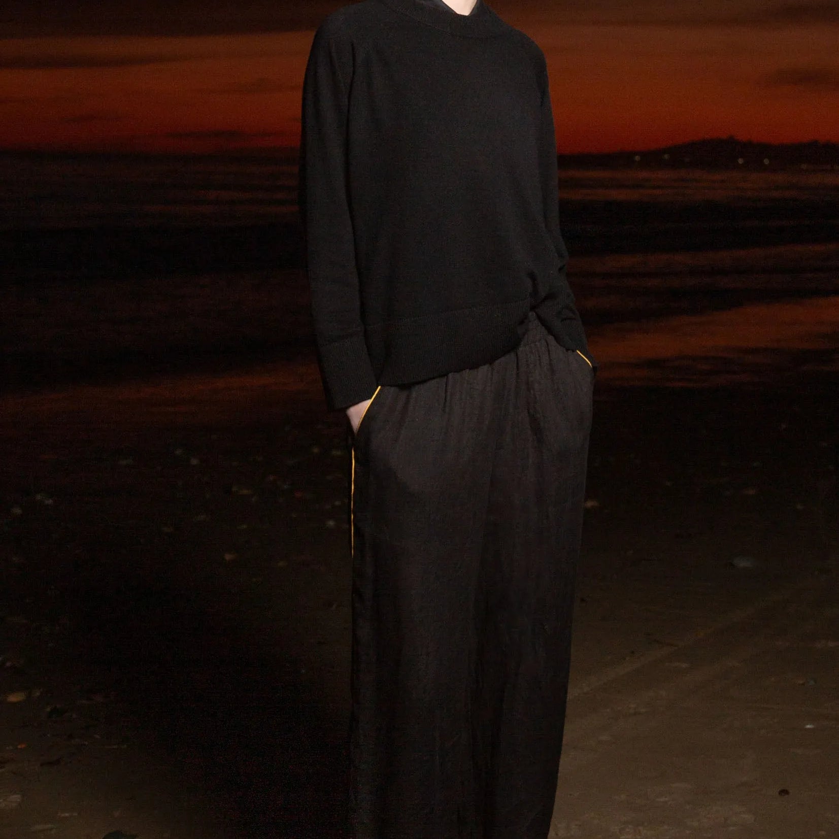 Sahara Pant - Noir Tissue Linen - Heidi Merrick