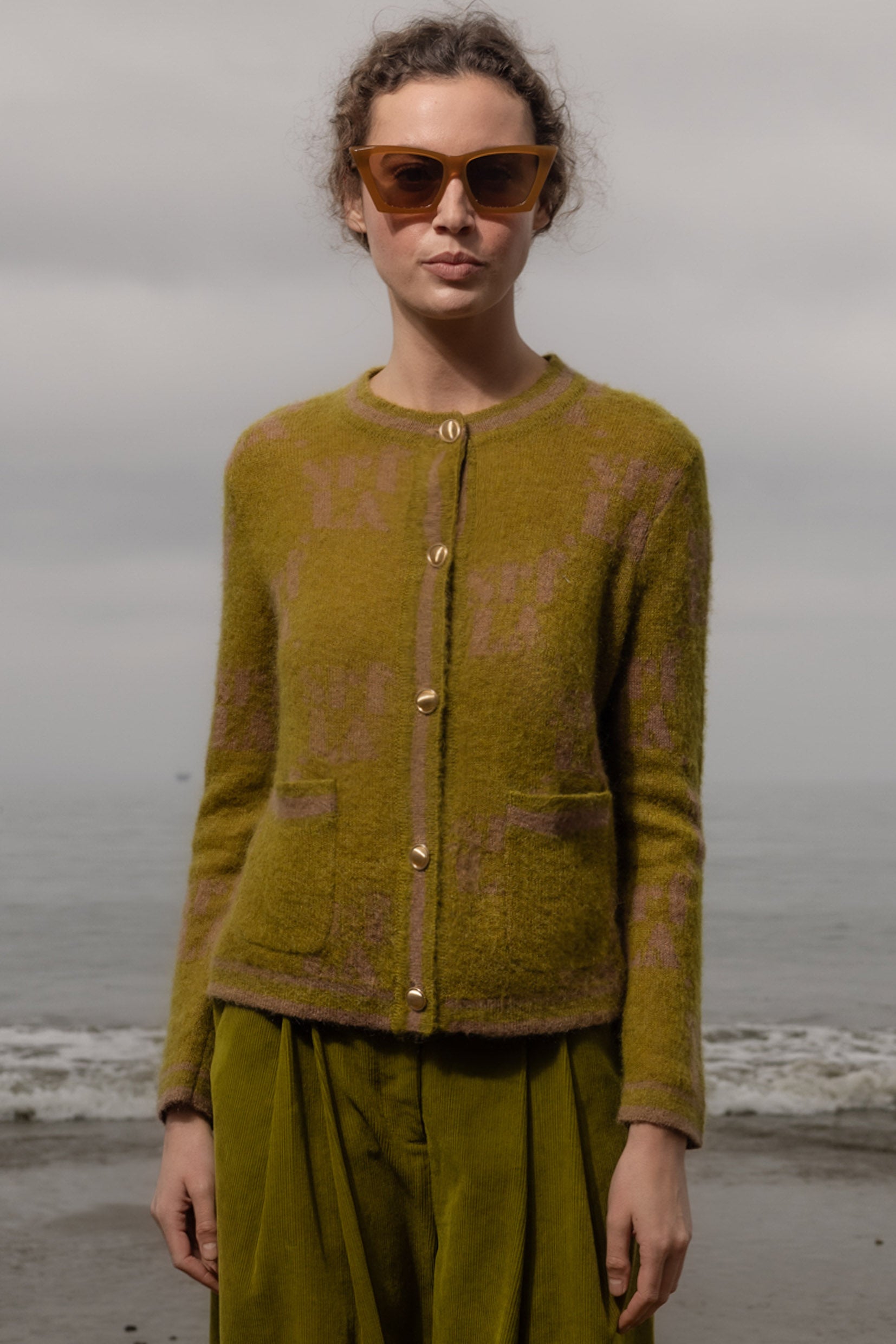 SRF Cardi - Frog - Heidi Merrick