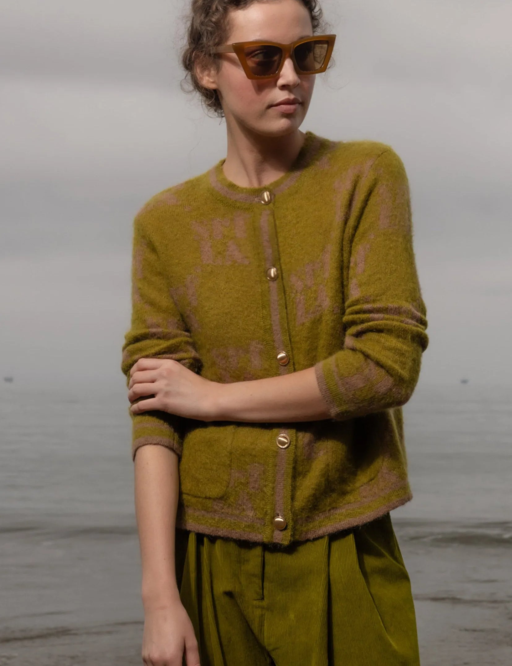 SRF Cardi - Frog - Heidi Merrick