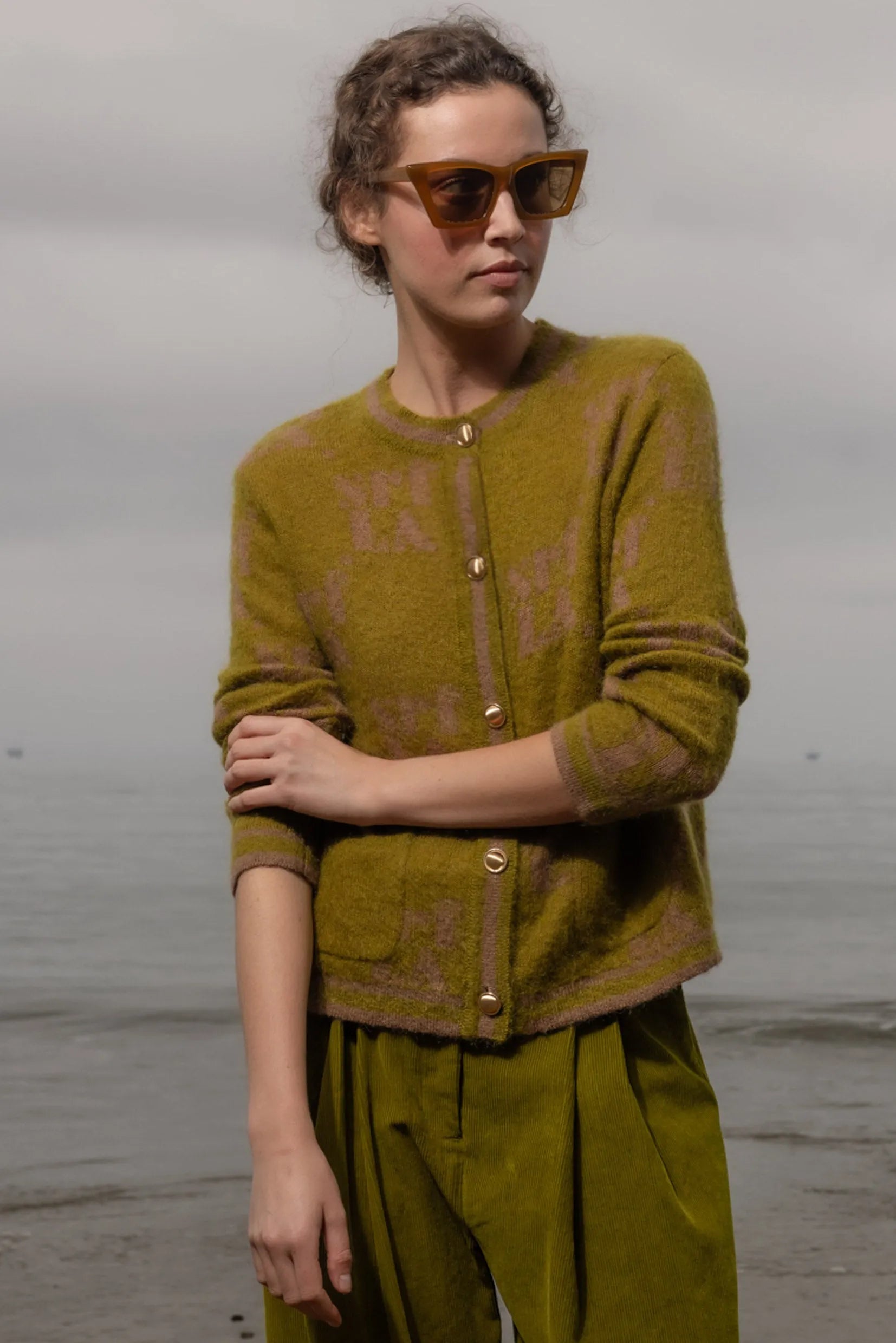 SRF Cardi - Frog - Heidi Merrick