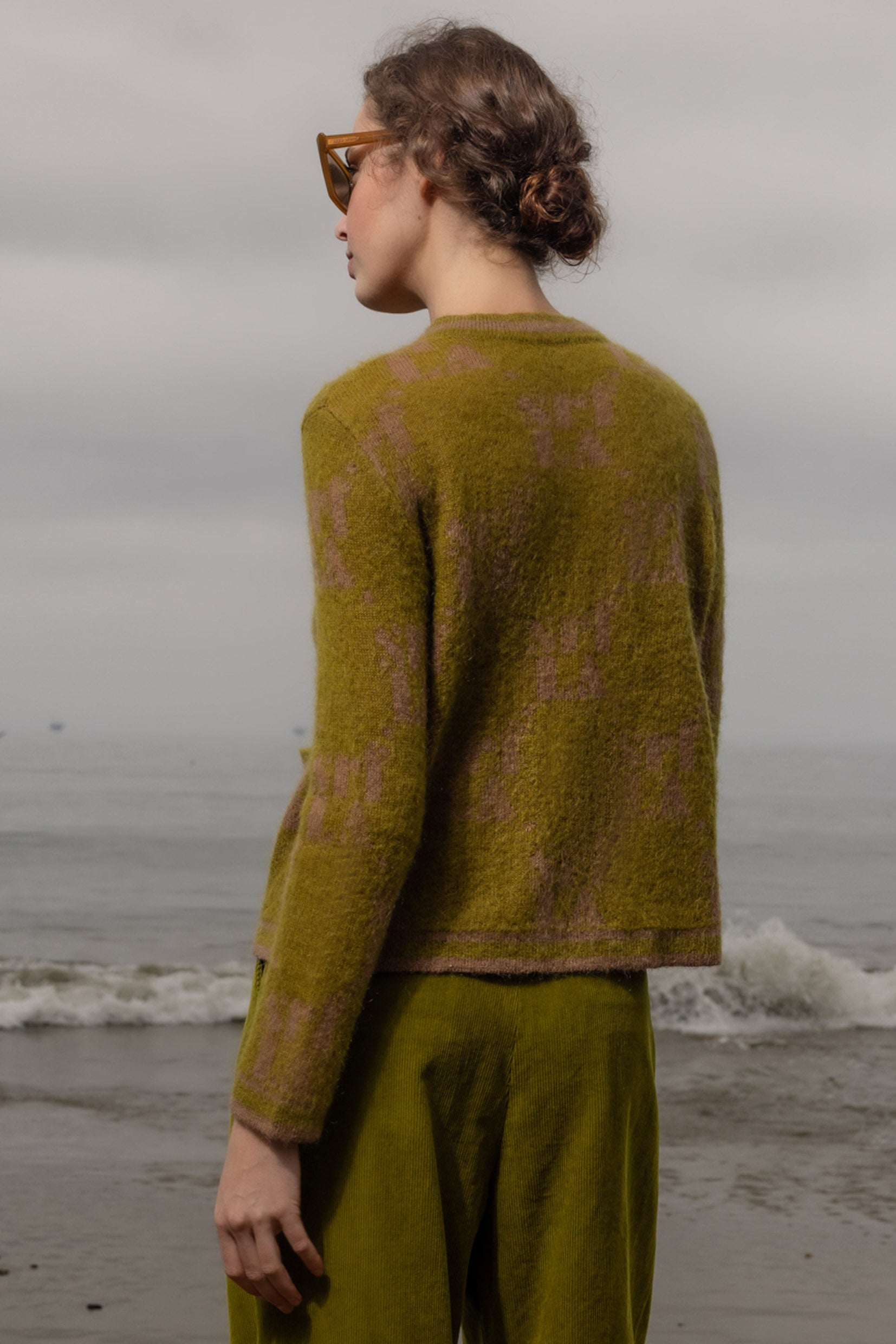 SRF Cardi - Frog - Heidi Merrick