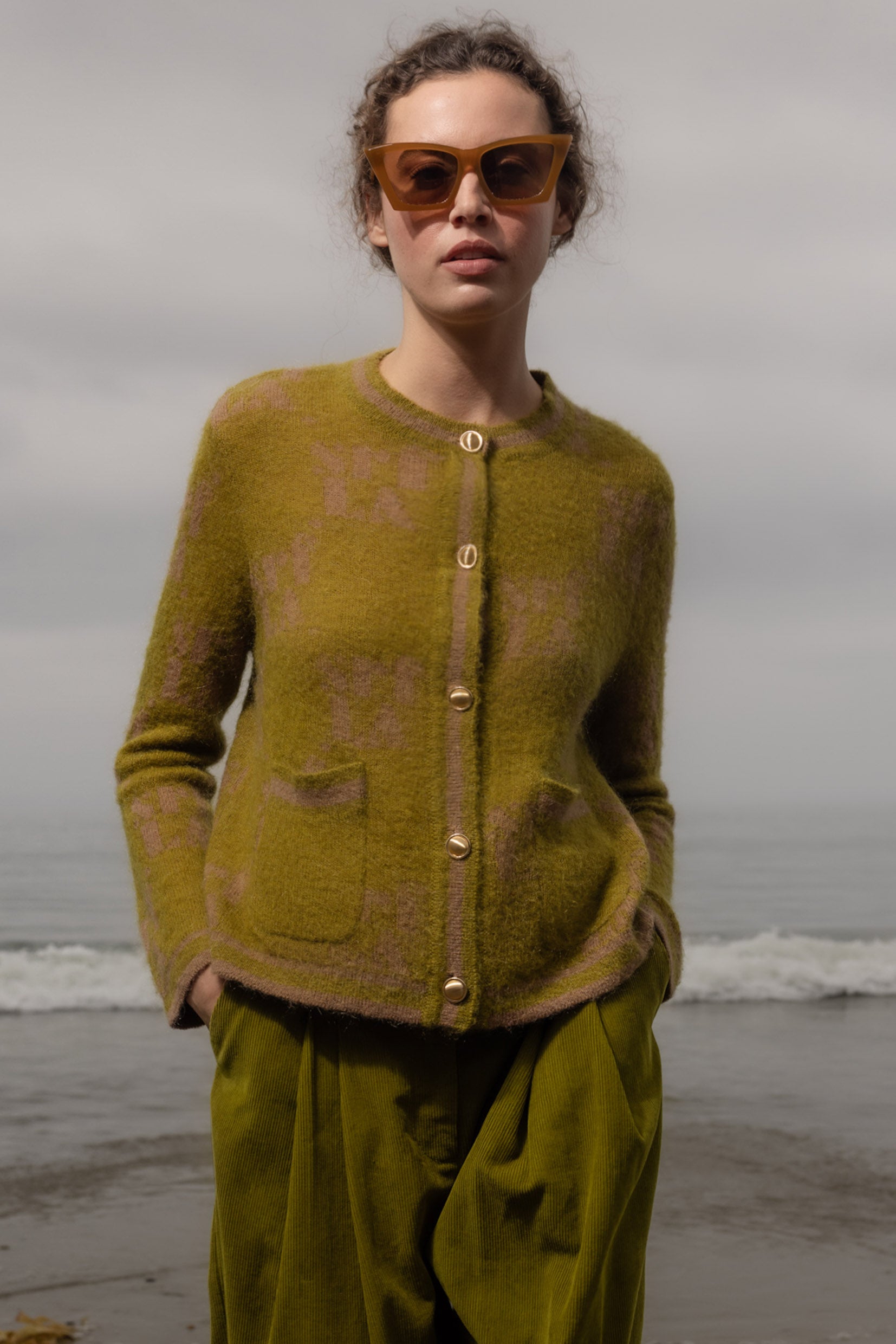 SRF Cardi - Frog - Heidi Merrick