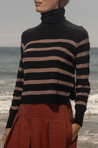 Maritime Turtleneck - Black Stripe