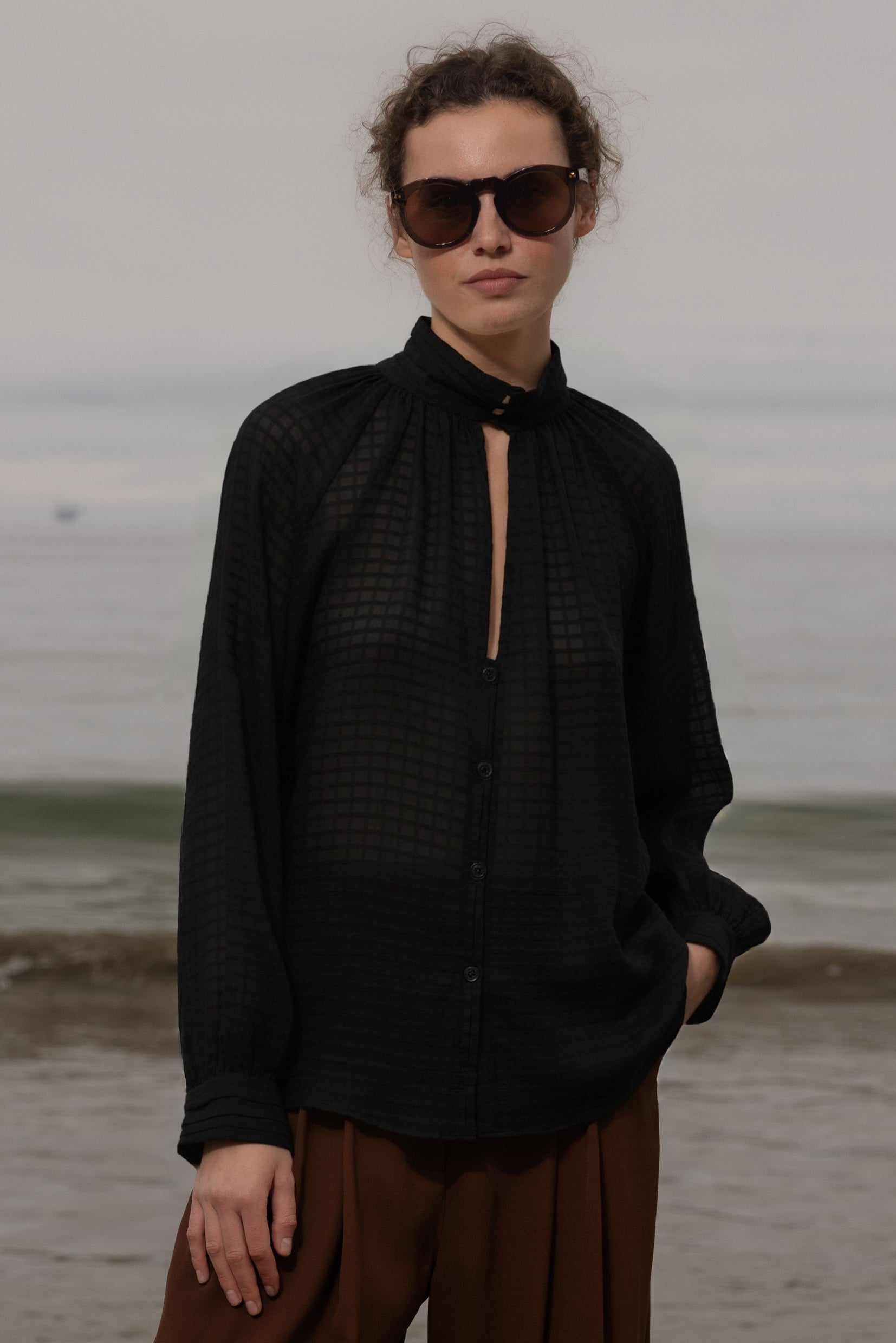 Stallion Top - Noir - Heidi Merrick