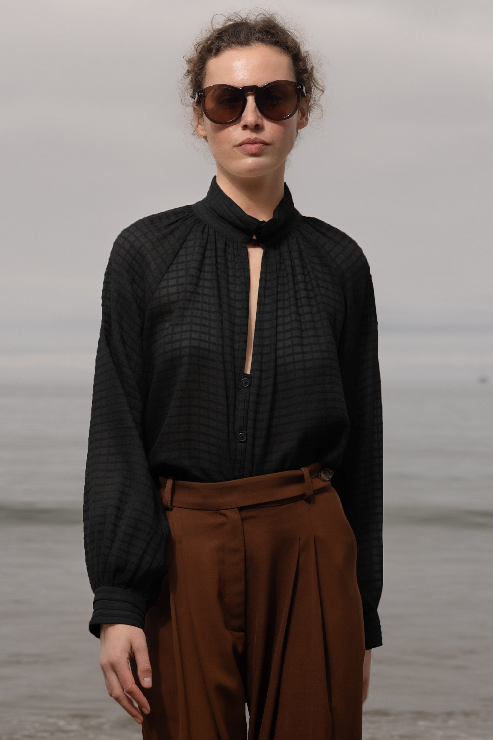 Stallion Top - Noir - Heidi Merrick