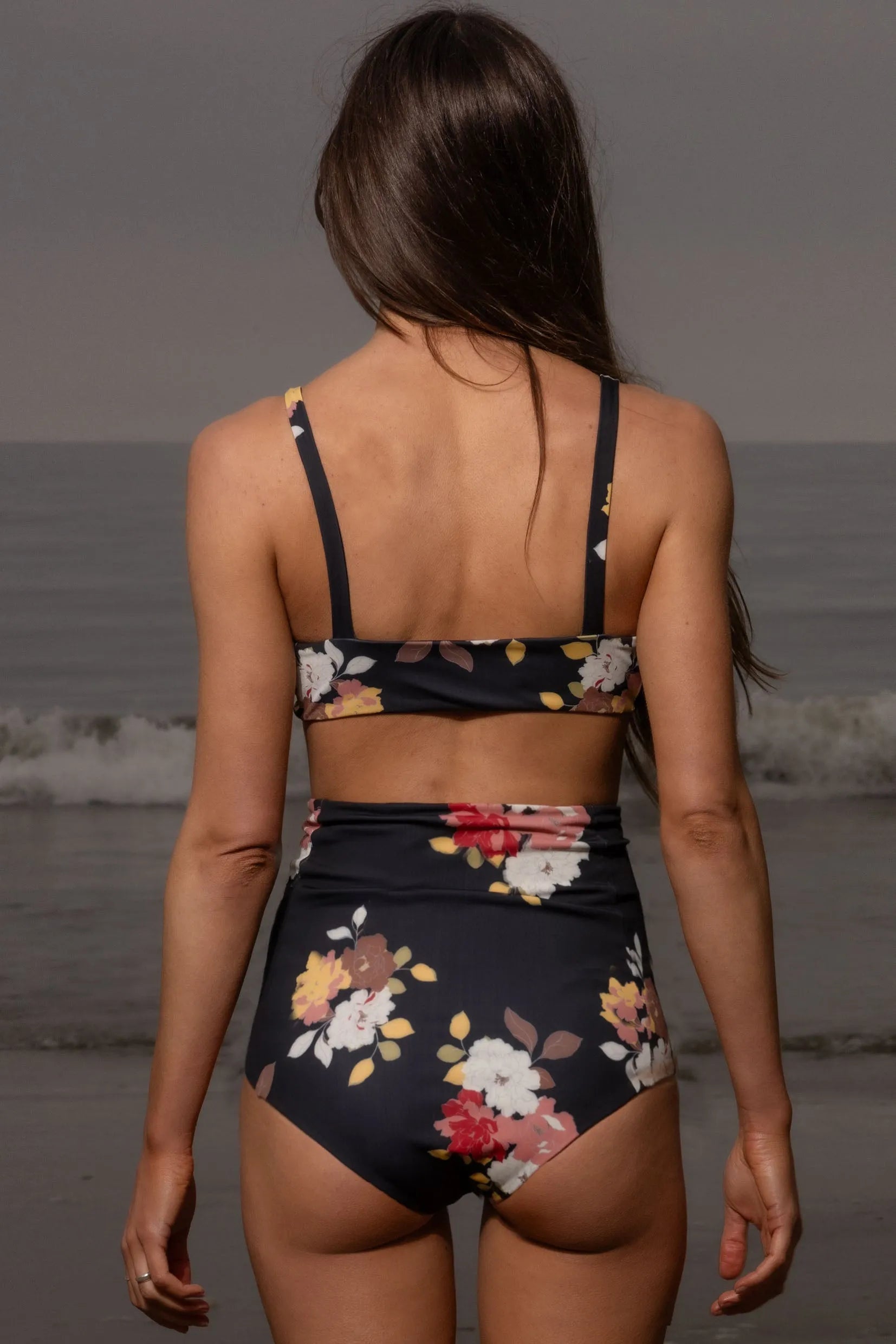 Vicent Bottom - English Rose - Heidi Merrick