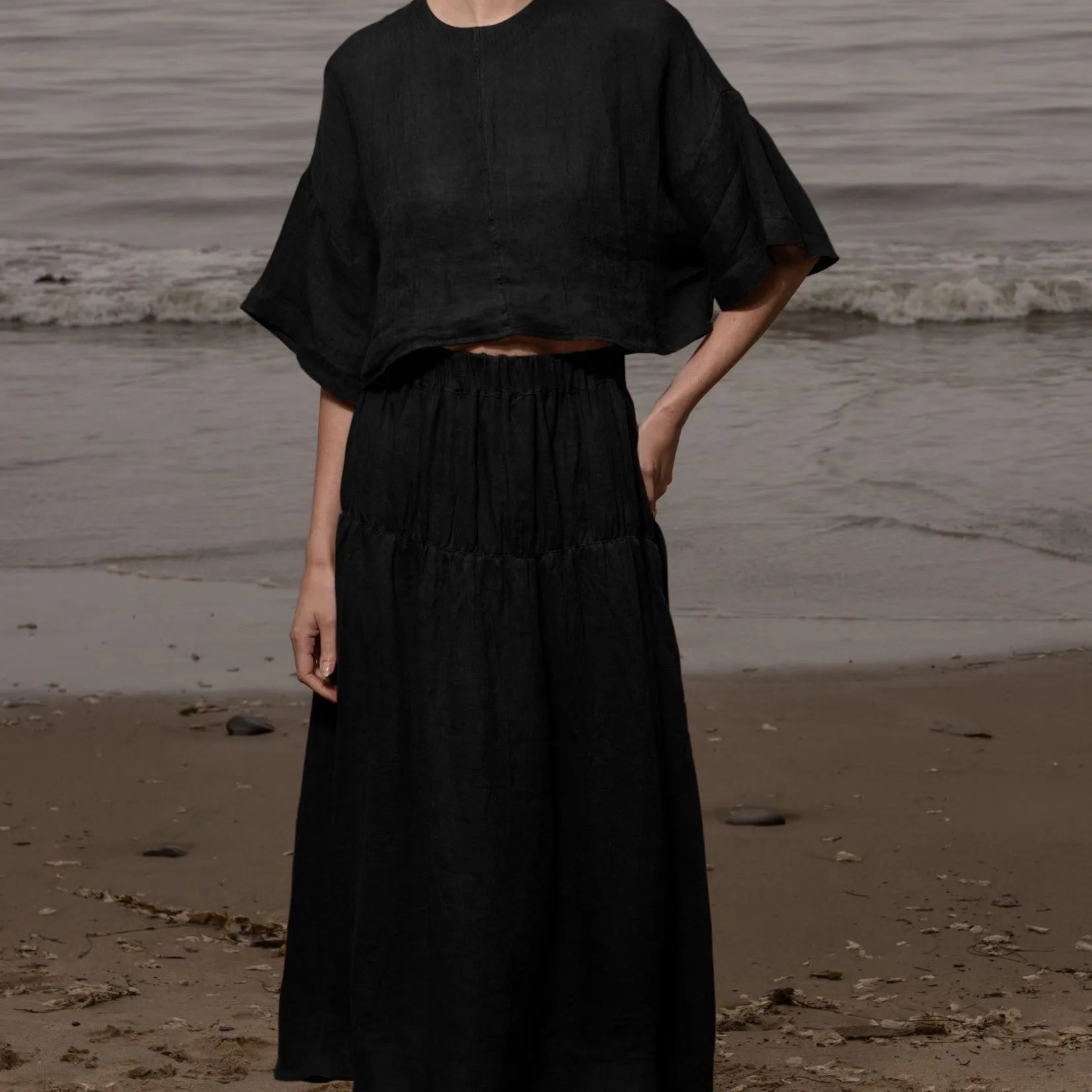 Enzo Skirt - Noir Tissue Linen - Heidi Merrick