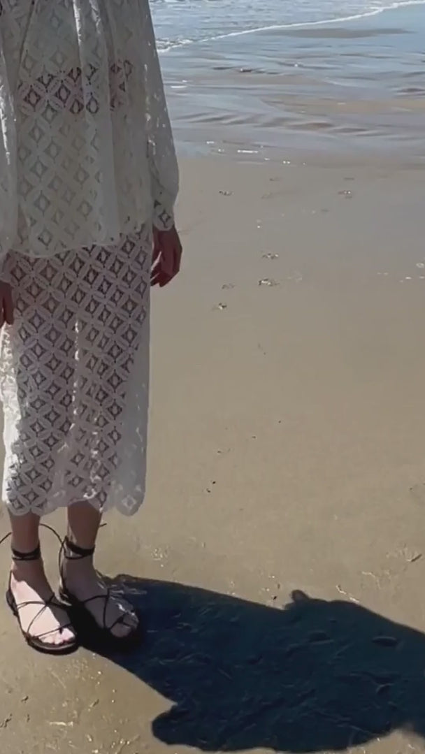 Tara Skirt - Clair de Lune Lace - video - Heidi Merrick